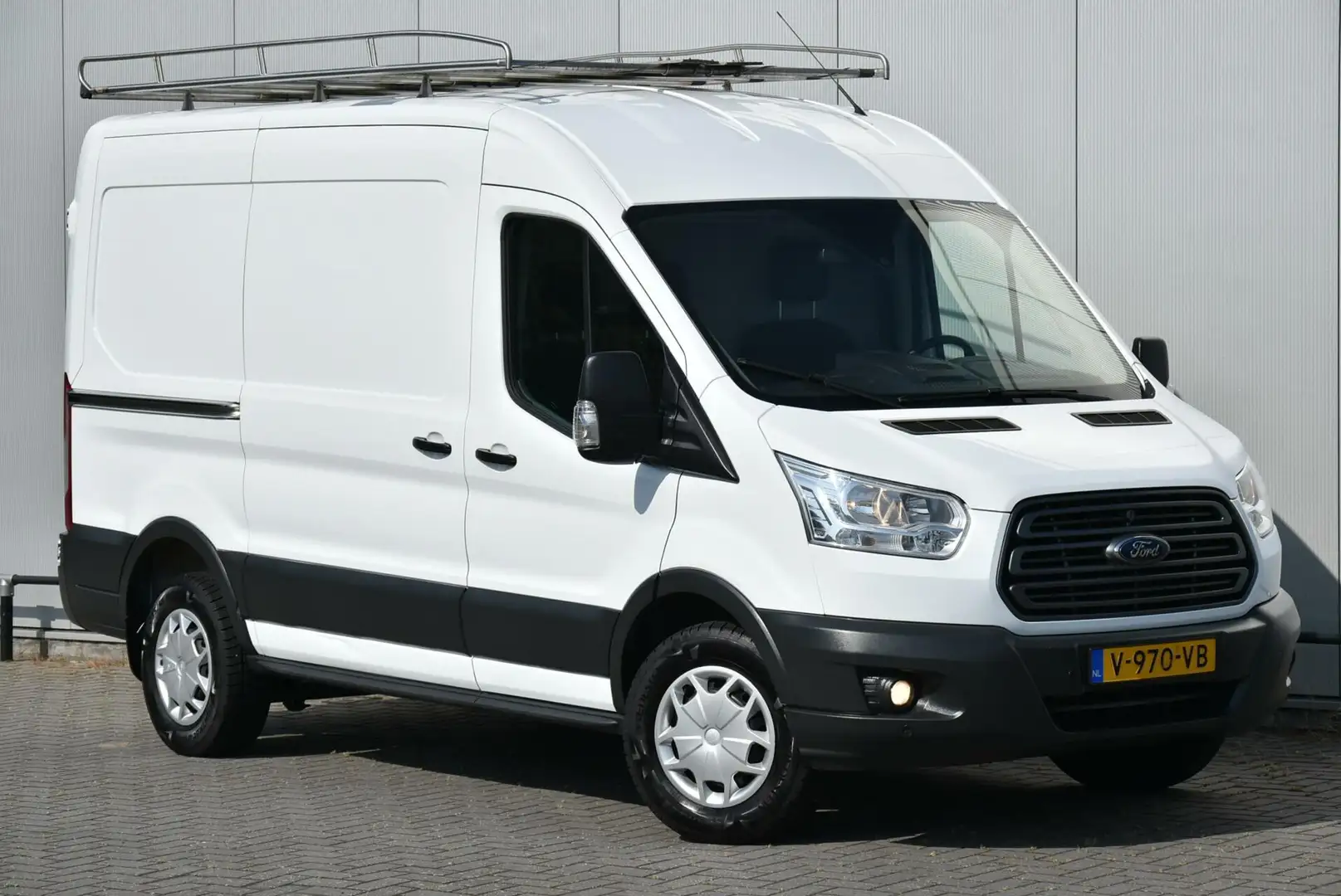 Ford Transit 2.0 TDCI 170pk L2H2 Camera 2x Schuifdeur Cruise Wit - 1