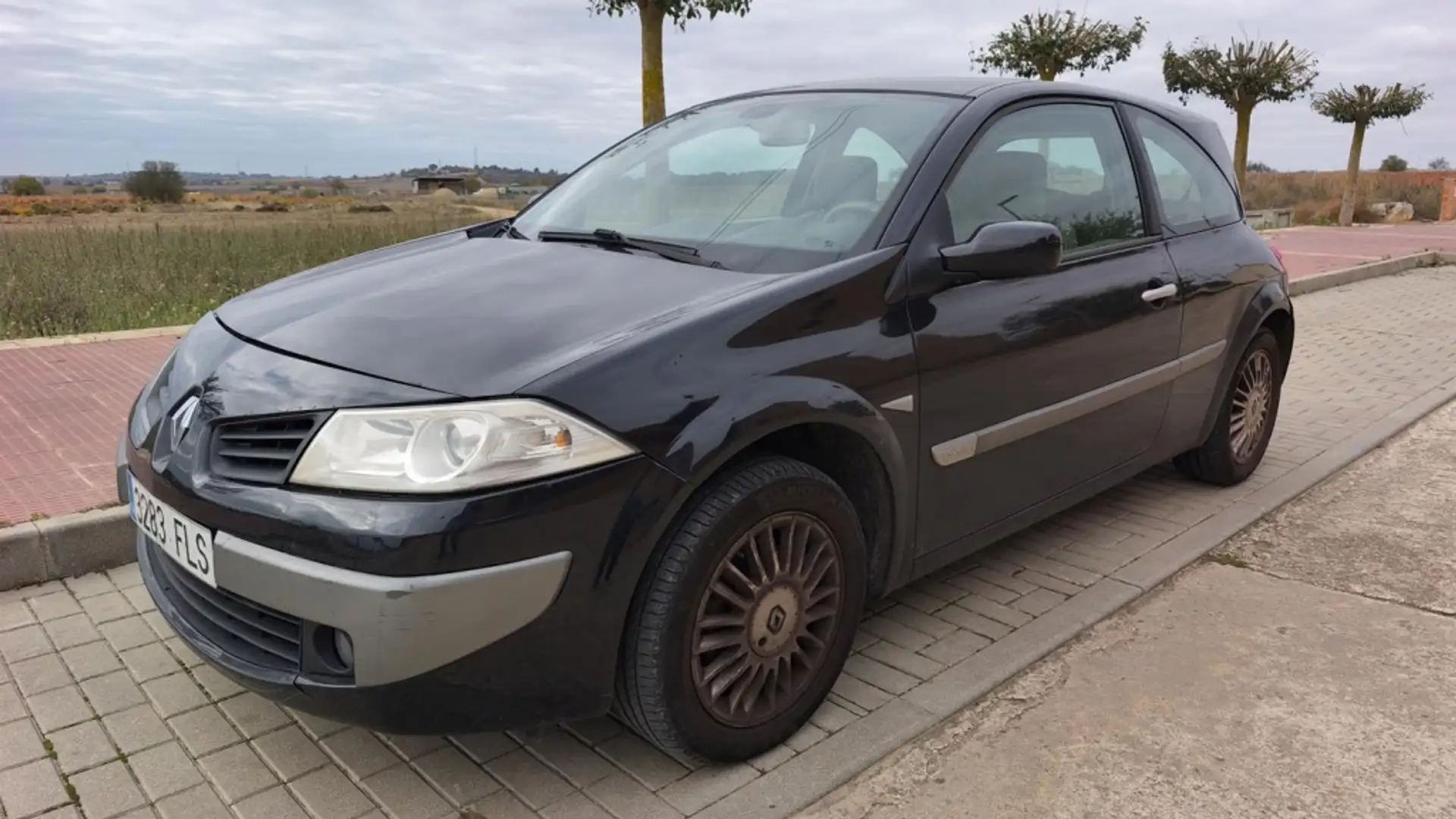 Renault Megane 1.9dCi Confort Expression Negro - 1