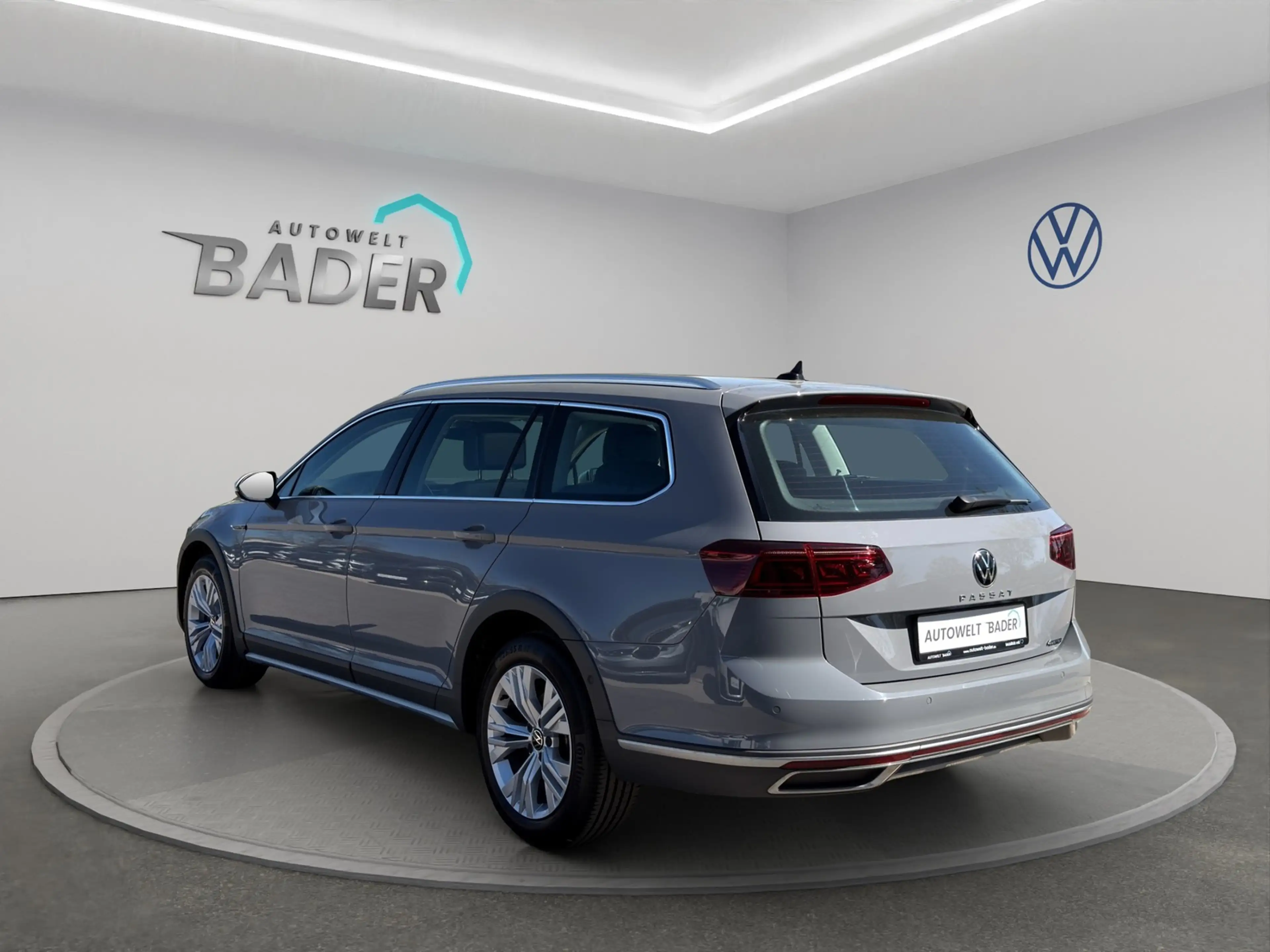 Volkswagen Passat Variant Alltrack 4Motion DCC Pano IQ.Light — photo 4