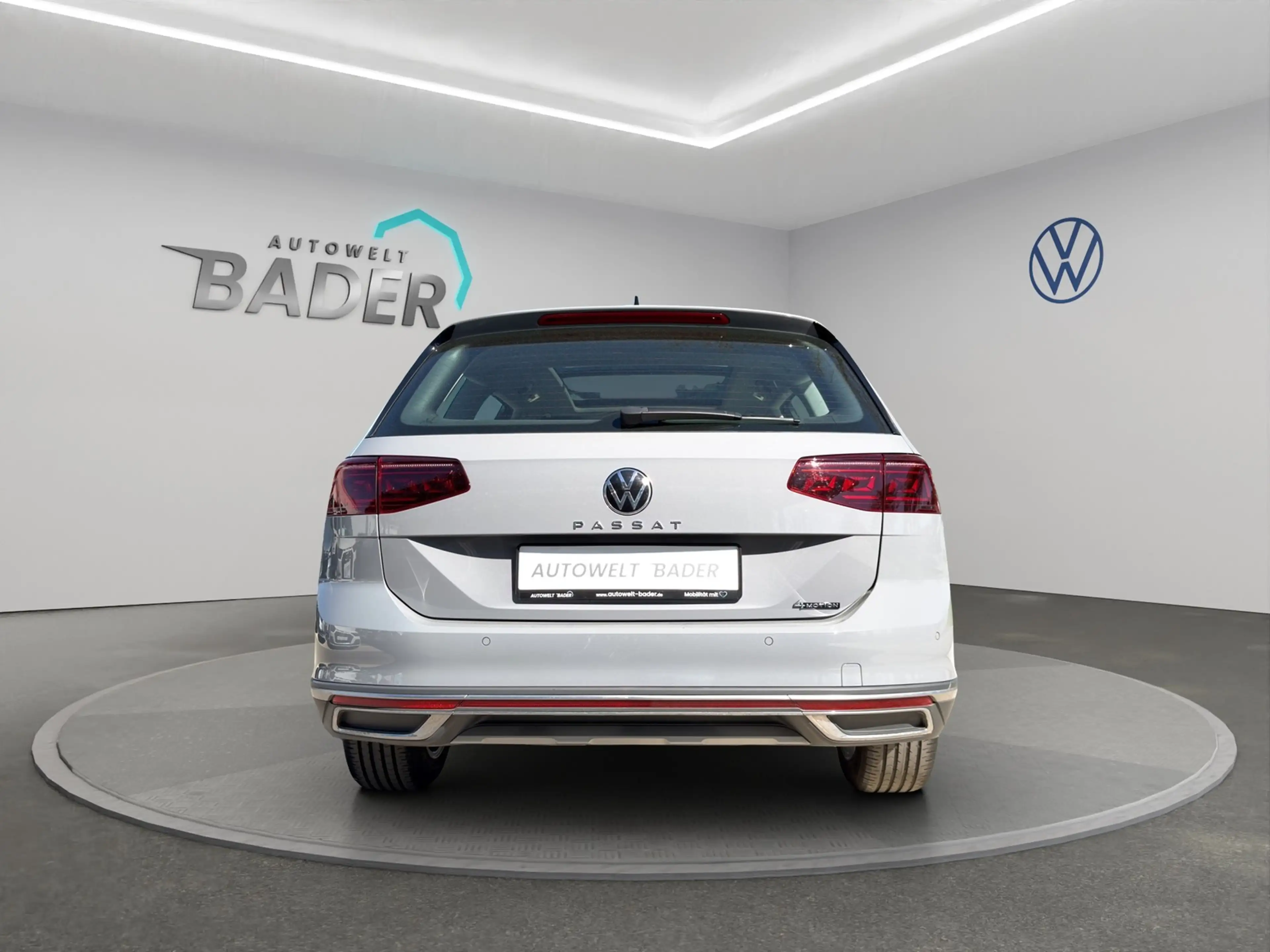 Volkswagen Passat Variant Alltrack 4Motion DCC Pano IQ.Light — photo 5