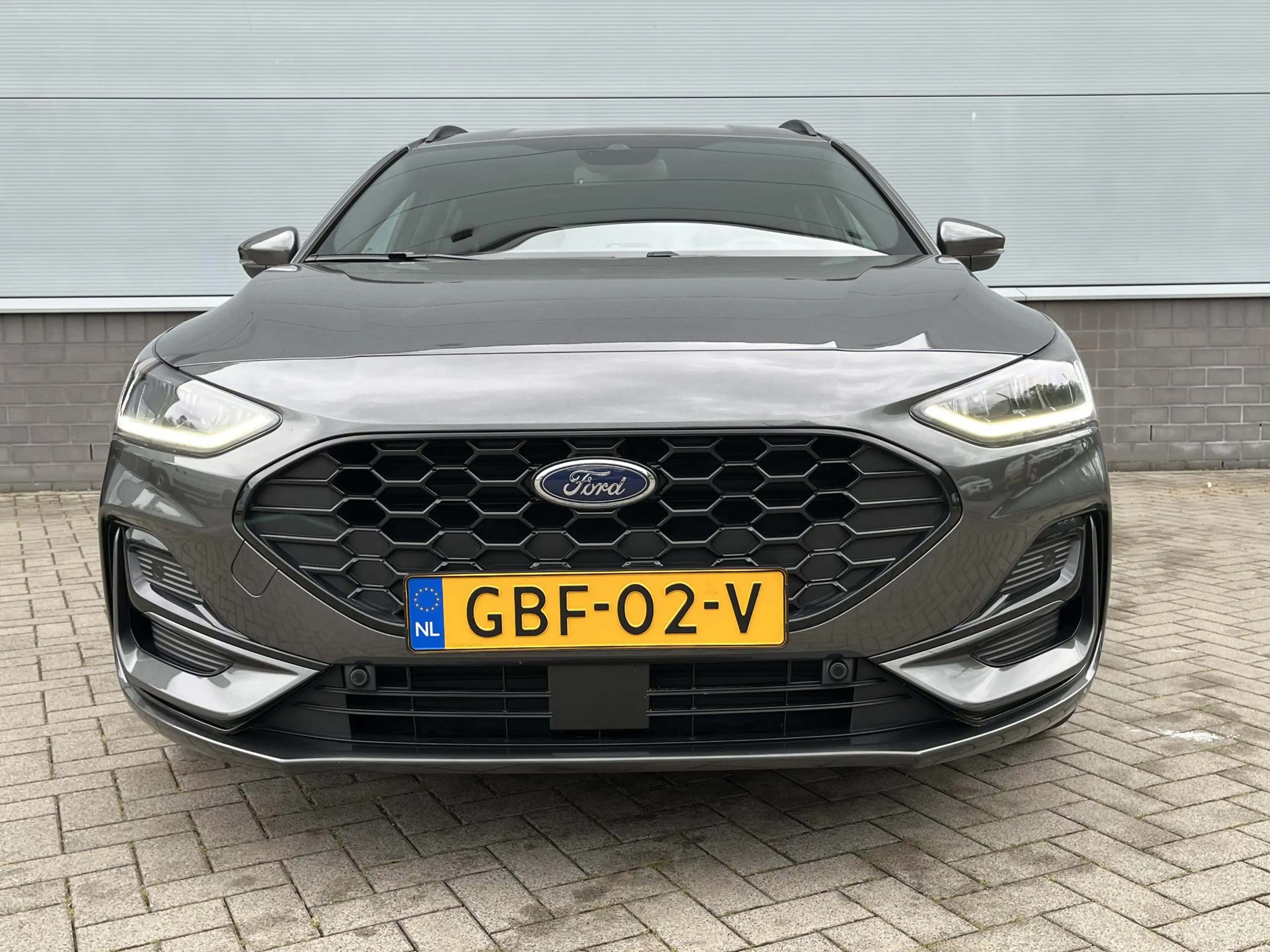 Ford Focus Wagon Hybrid 125 pk ST-Line | Navigatie | Camera | — photo 5