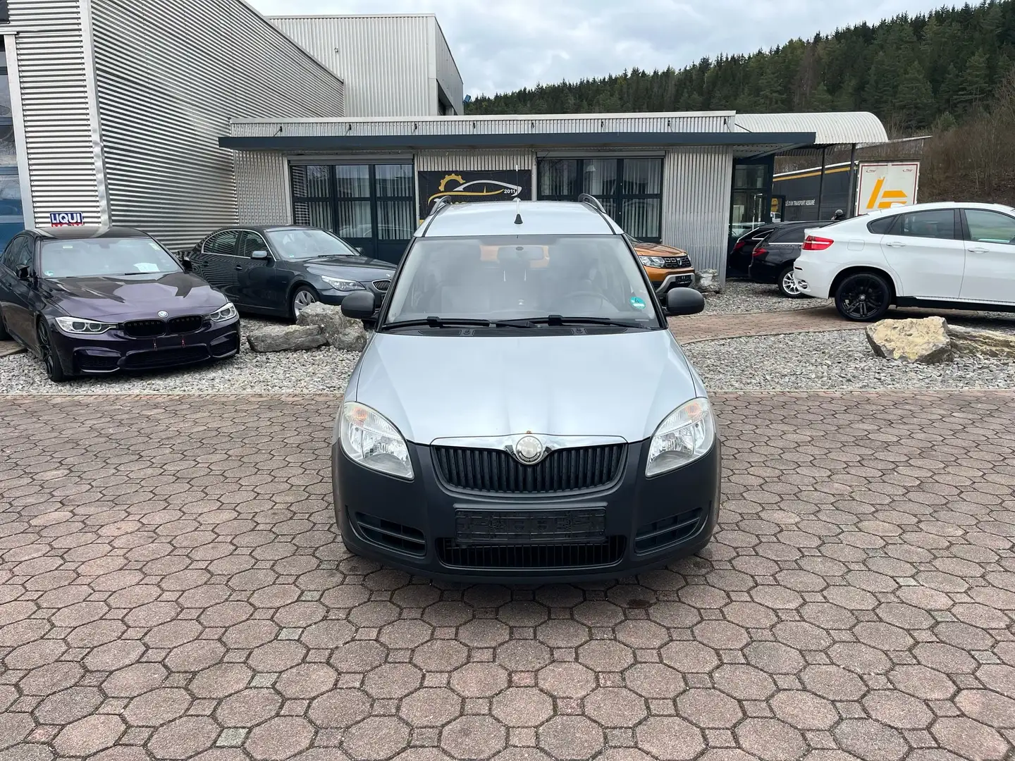 Skoda Roomster Plus Edition Gris - 1