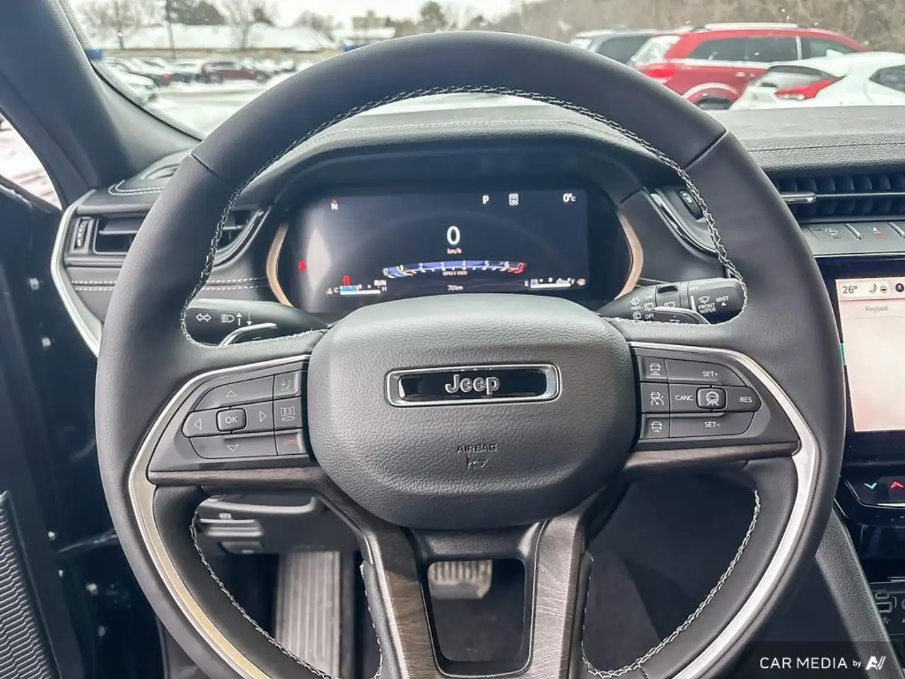 Jeep Grand Cherokee снимка Jeep Grand Cherokee