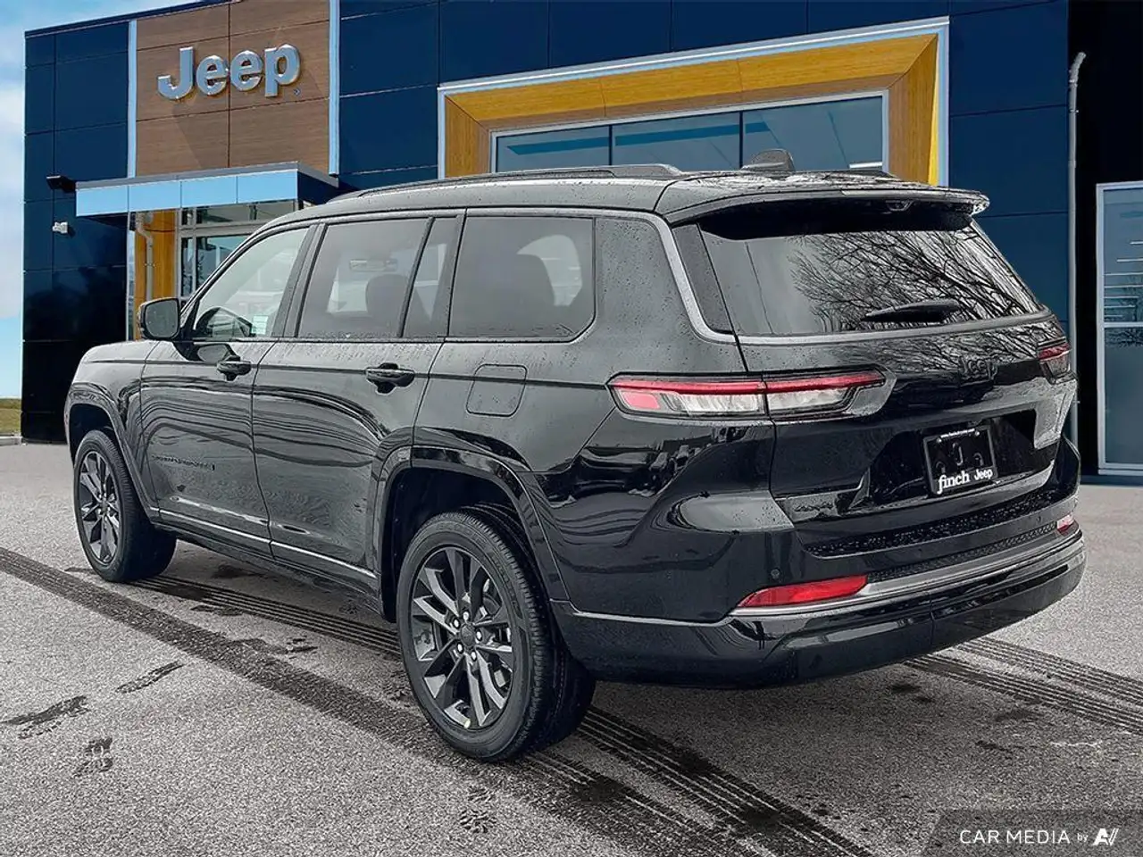 Jeep Grand Cherokee снимка Jeep Grand Cherokee