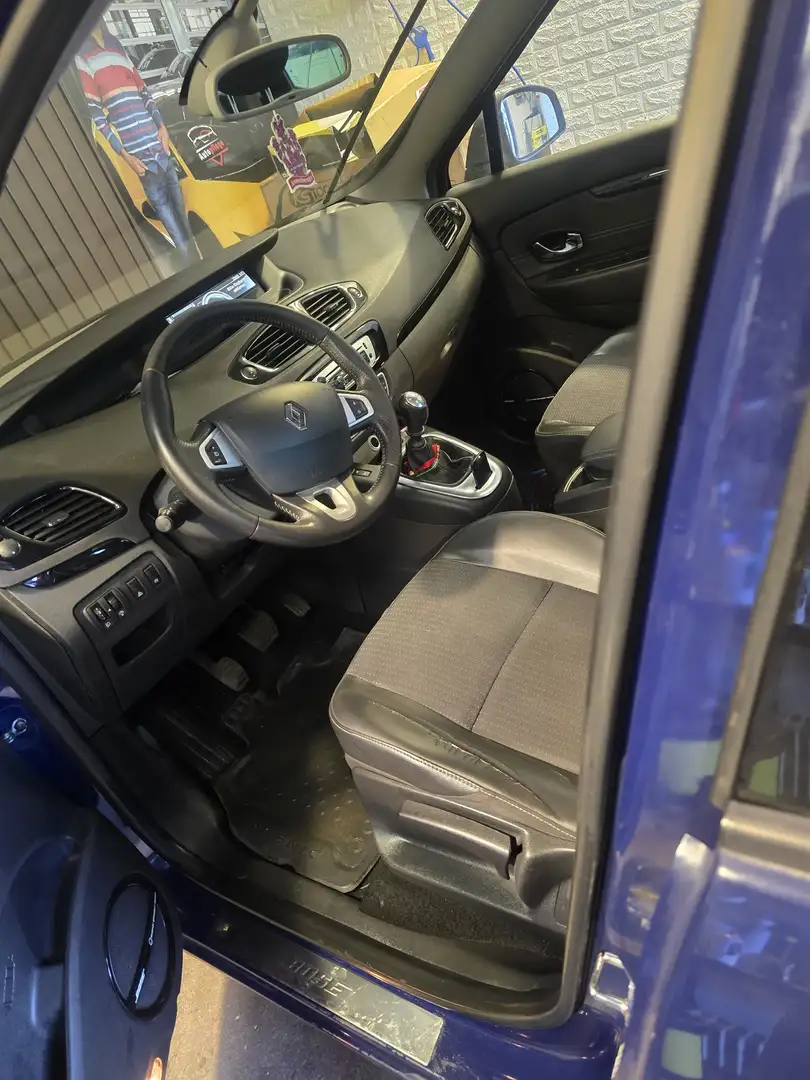 Renault Megane Mégane Expression Komfort 1,5 dCi Expression Blau - 2