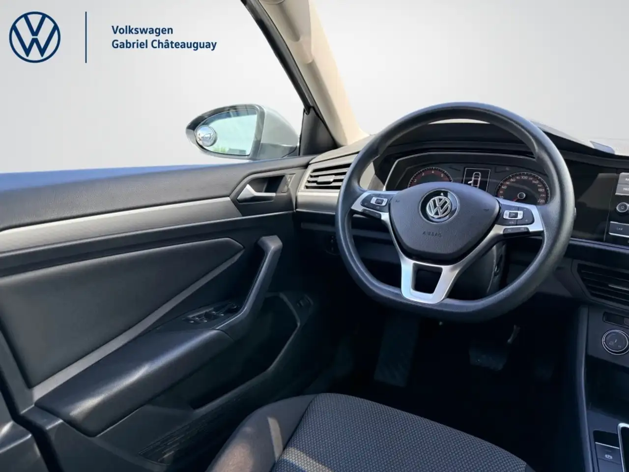 Volkswagen Jetta снимка Volkswagen Jetta