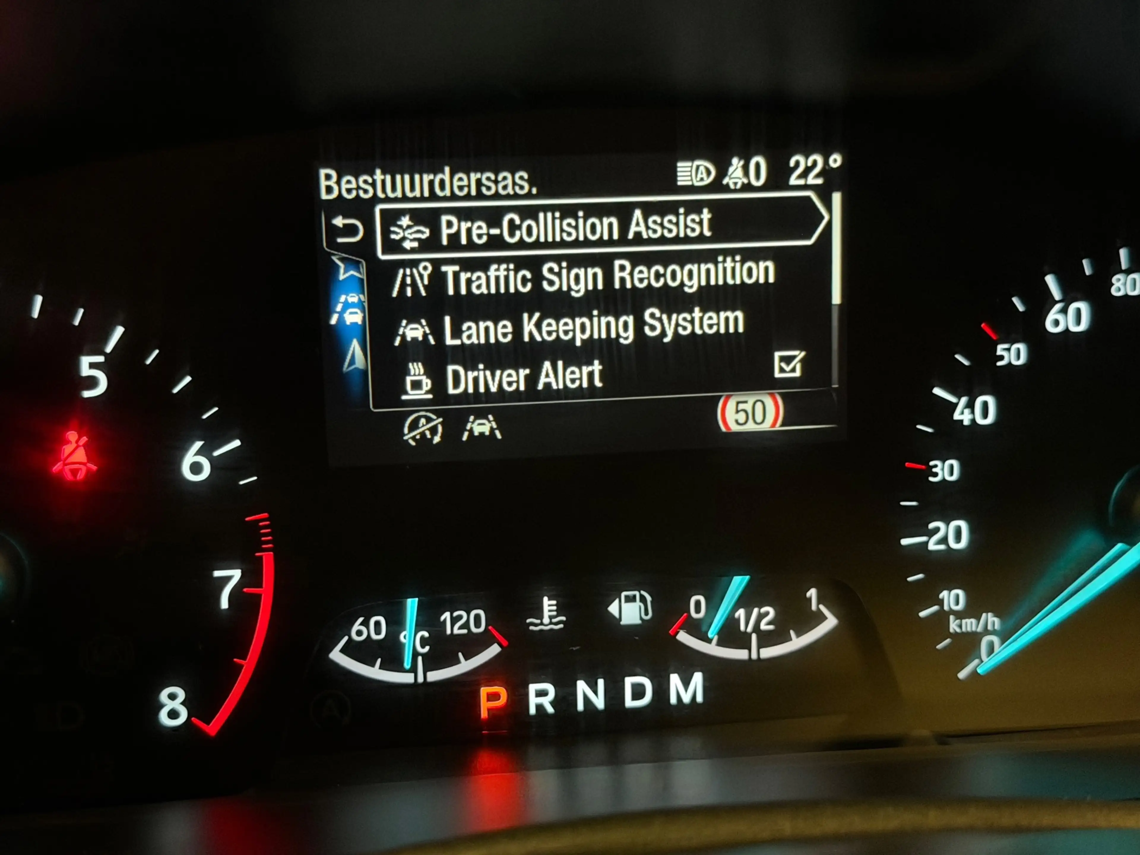 Ford Focus 1.5 EcoBoost ST Line AUT/PANO/LED/B&O/NAVI/LANE-AS — photo 33