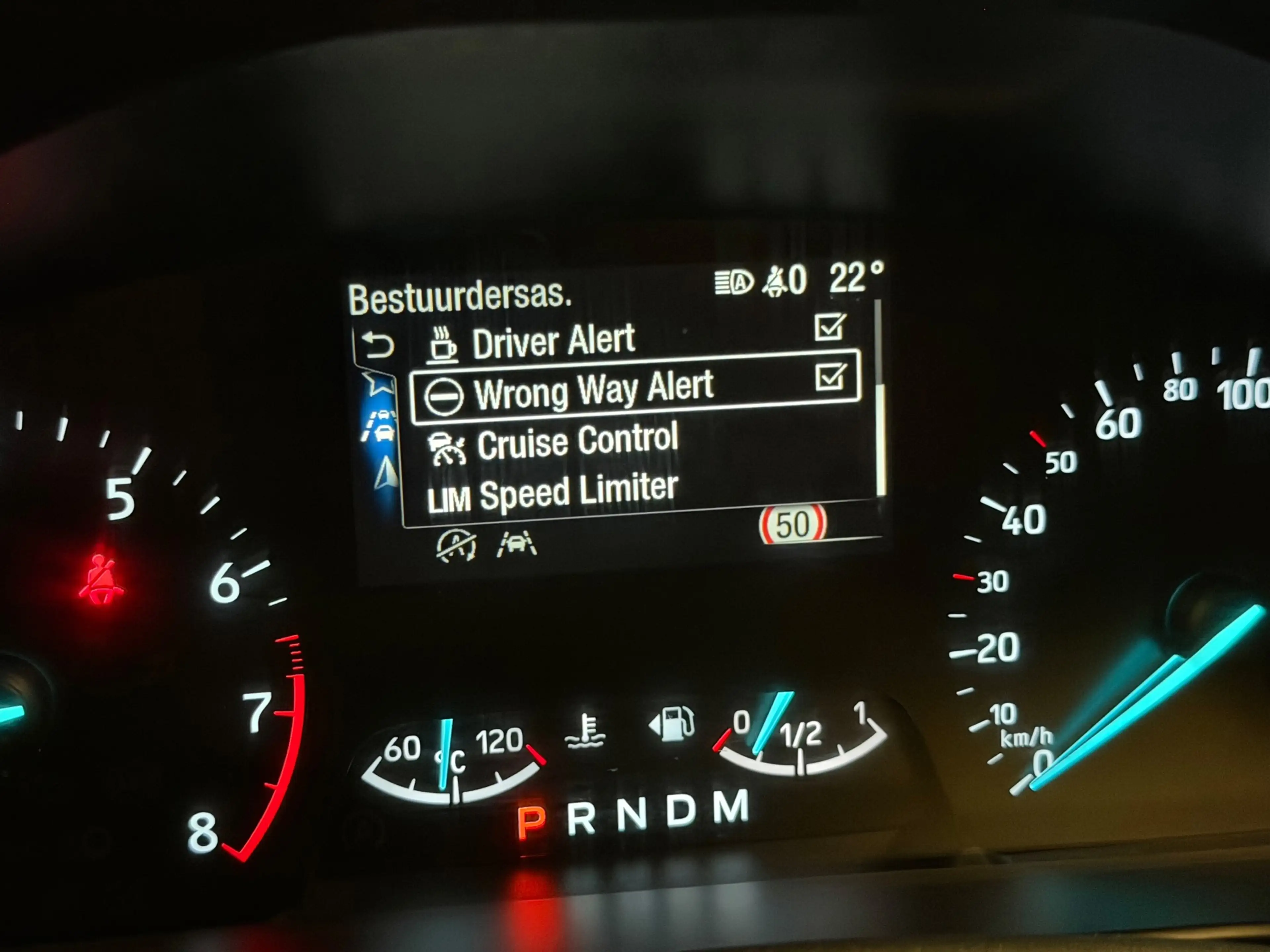Ford Focus 1.5 EcoBoost ST Line AUT/PANO/LED/B&O/NAVI/LANE-AS — photo 34