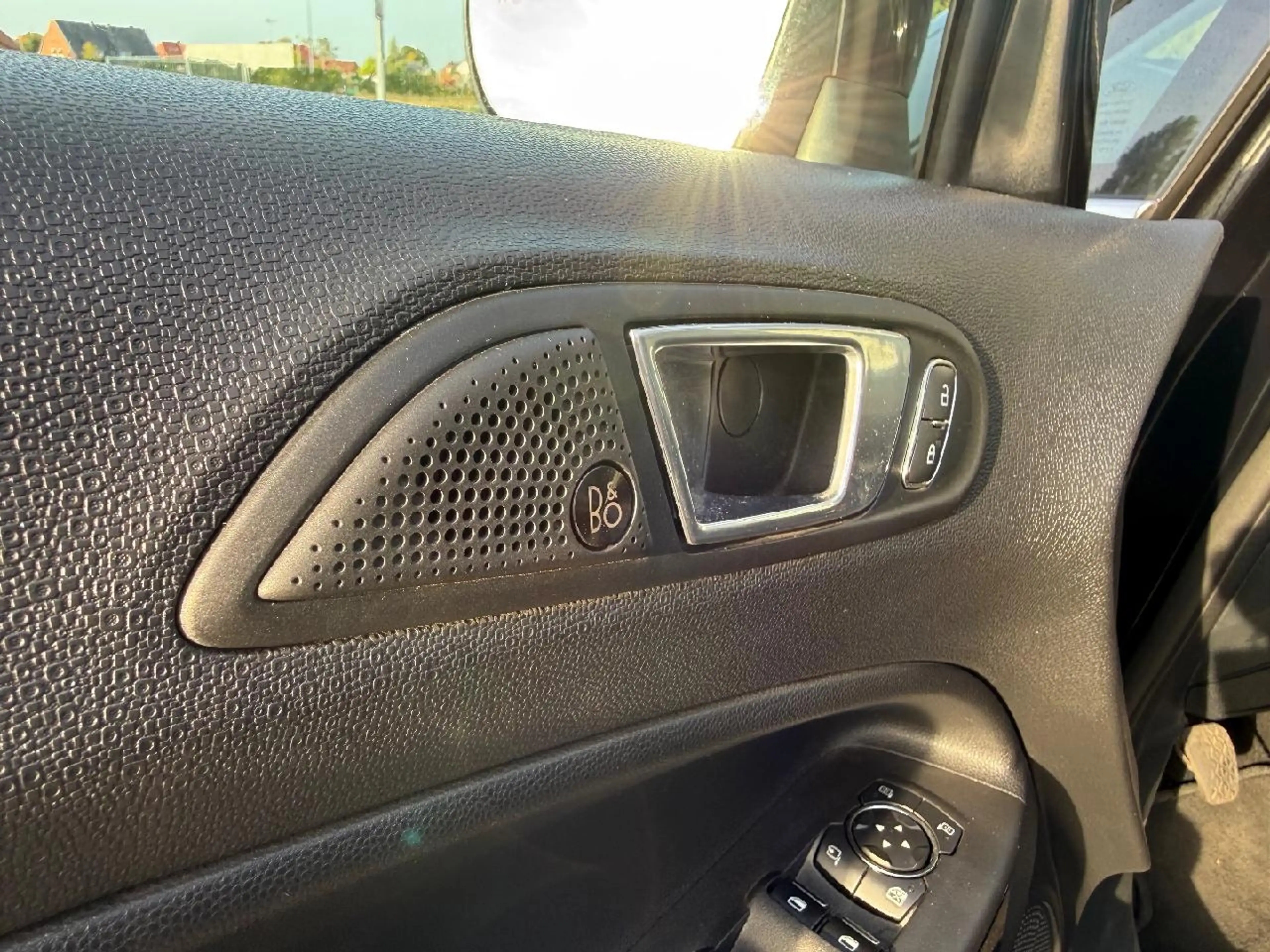 Ford EcoSport Titanium — photo 9