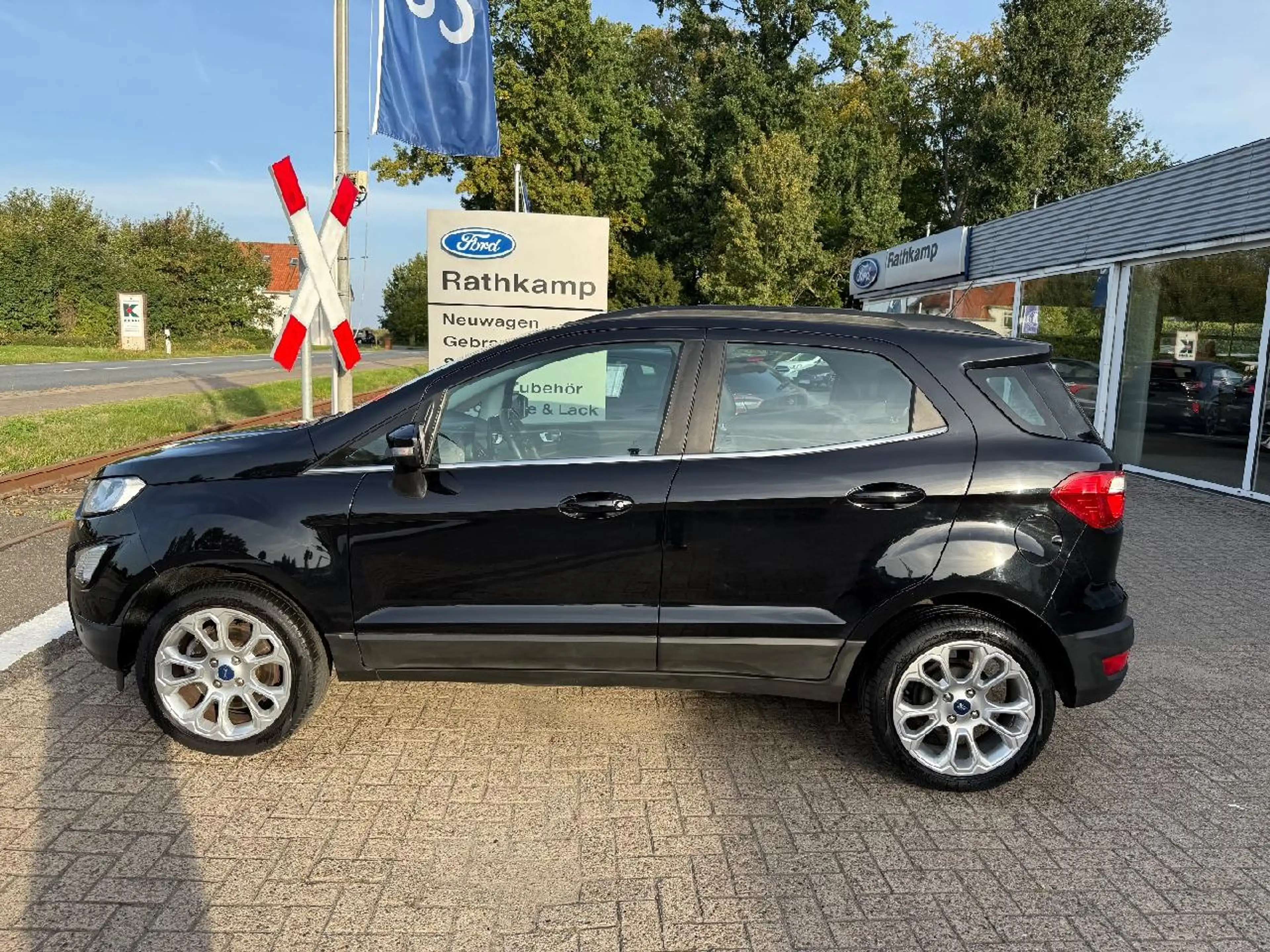 Ford EcoSport Titanium — photo 3