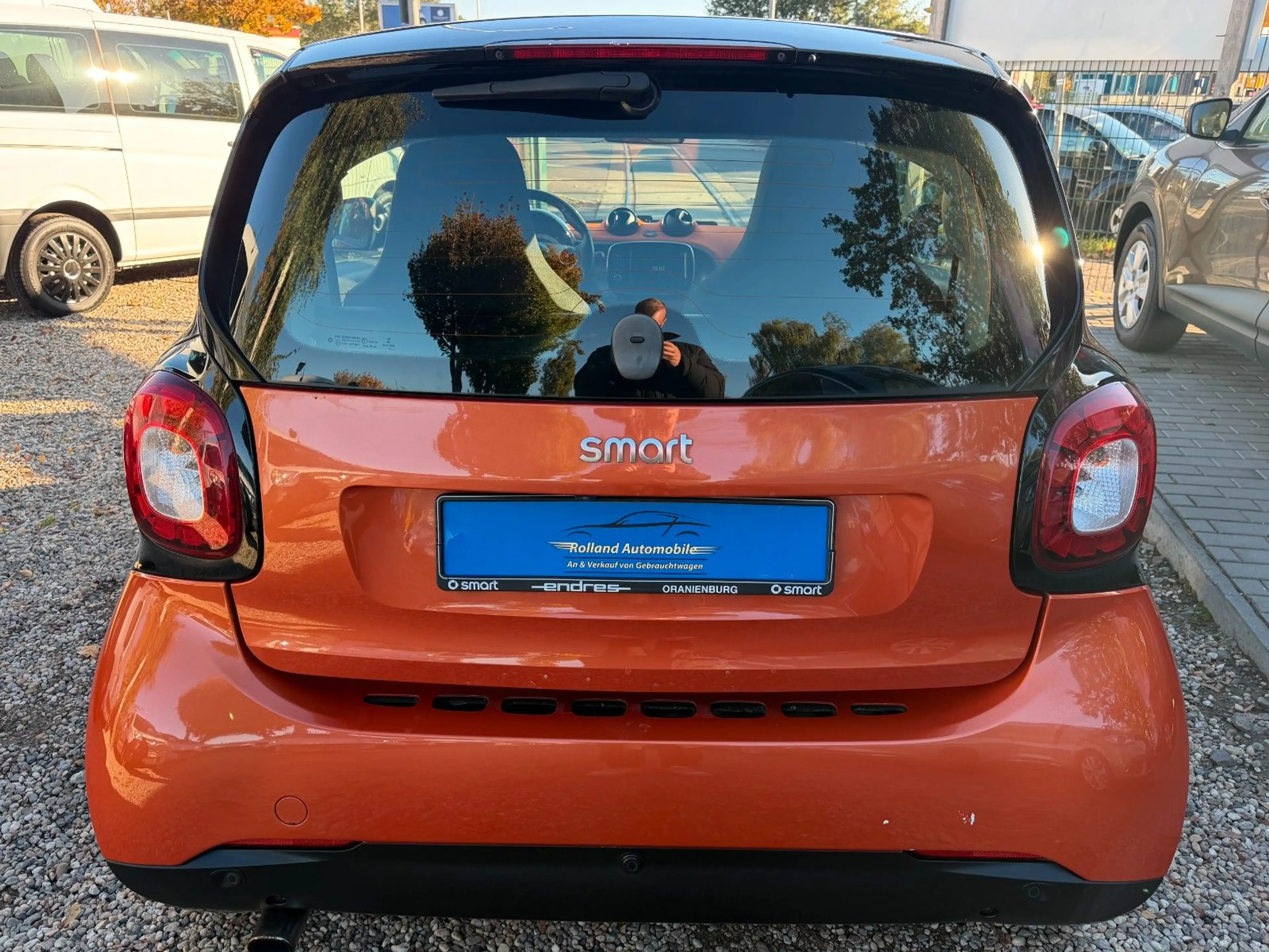 smart forTwo *1.HD*Aut*Navi*JBL*Kamera*SHZ*Pano*TÜV NEU — photo 7