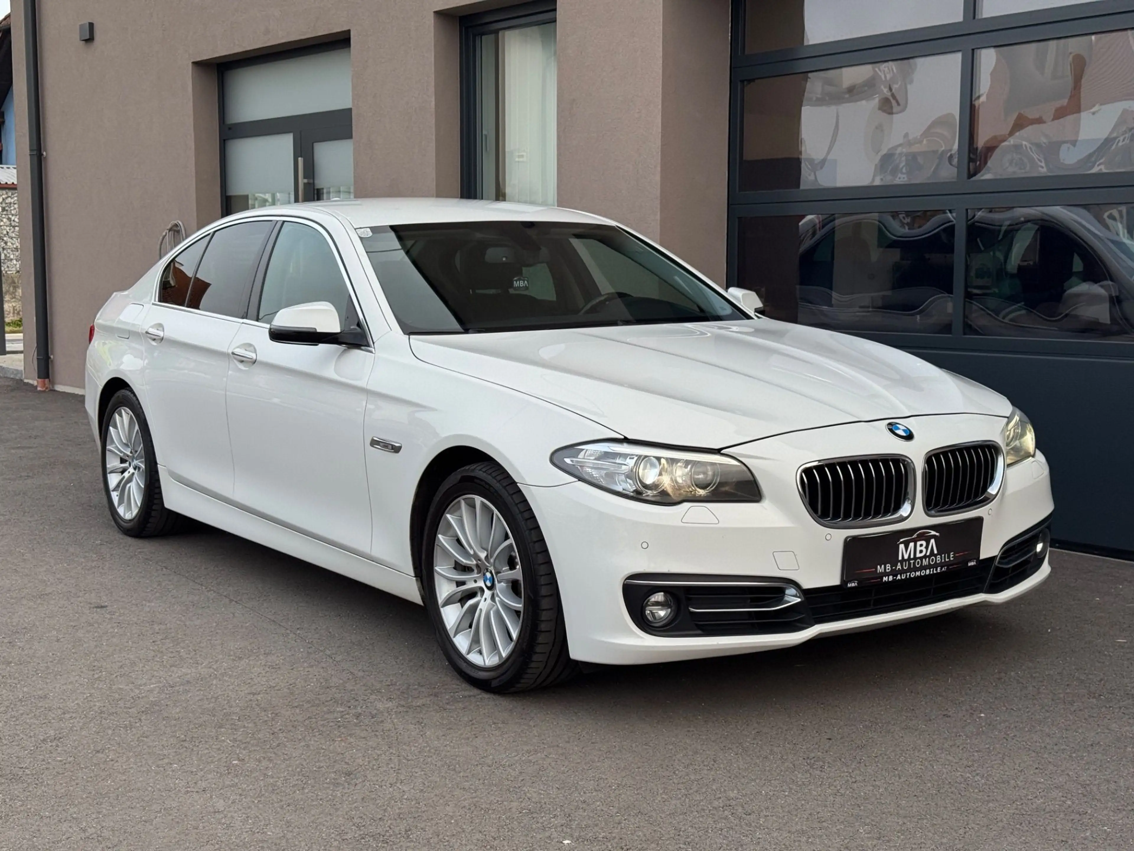 BMW 530 d xDrive F10 | Facelift | Luxury | ALLRAD — photo 11