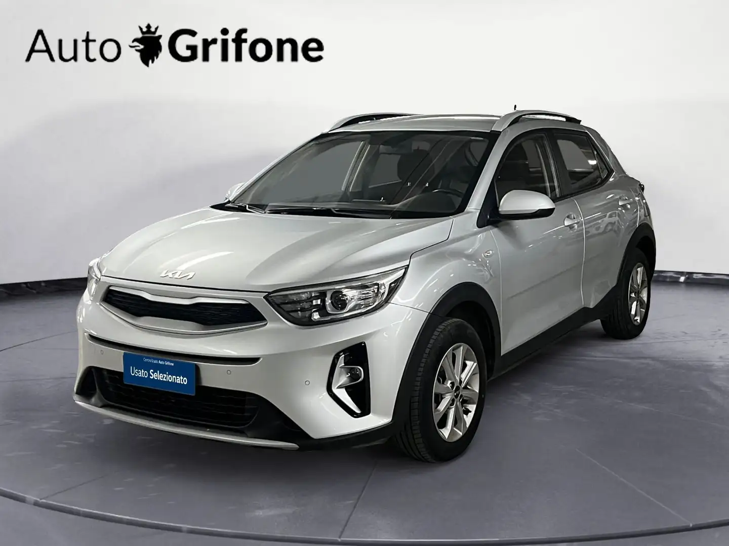 Kia Stonic Stonic 1.2 DPI ECO GPL Urban Silber - 1