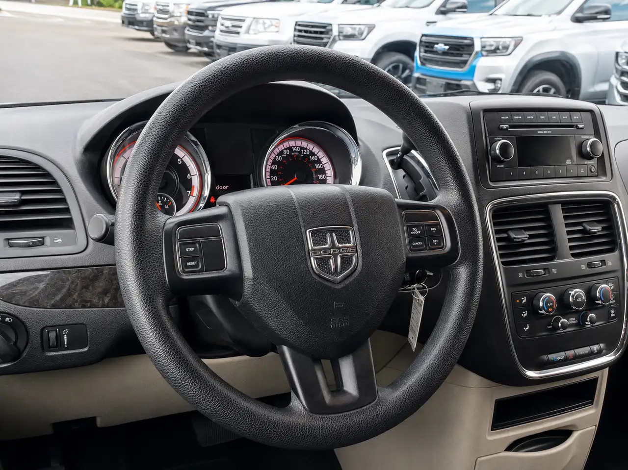 Dodge Grand Caravan fotografie Dodge Grand Caravan