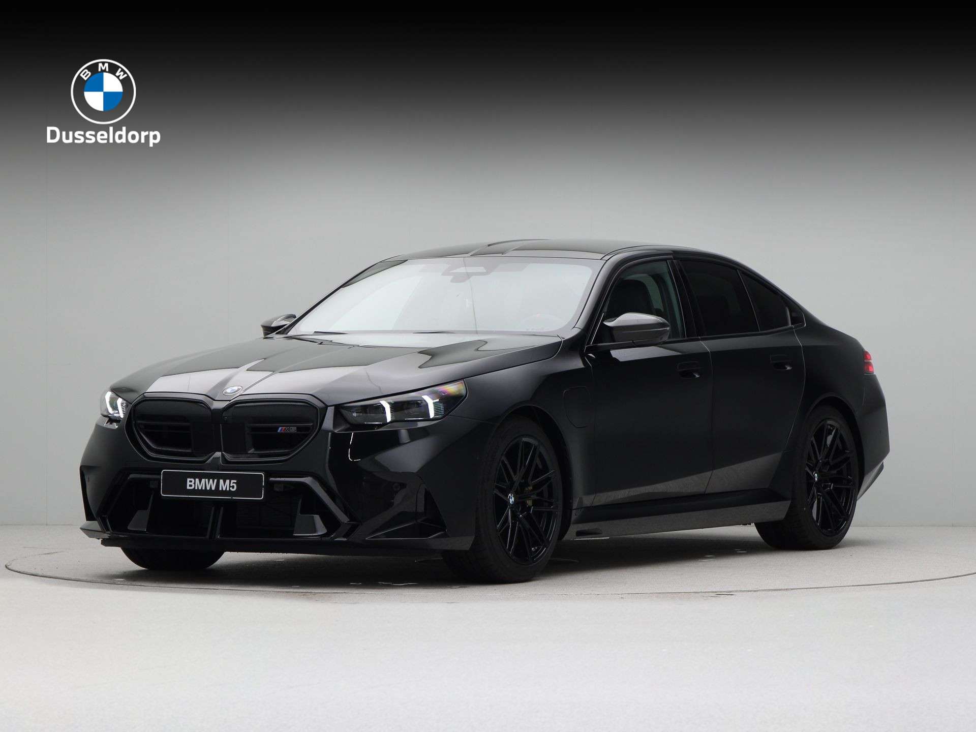 2026 BMW M5