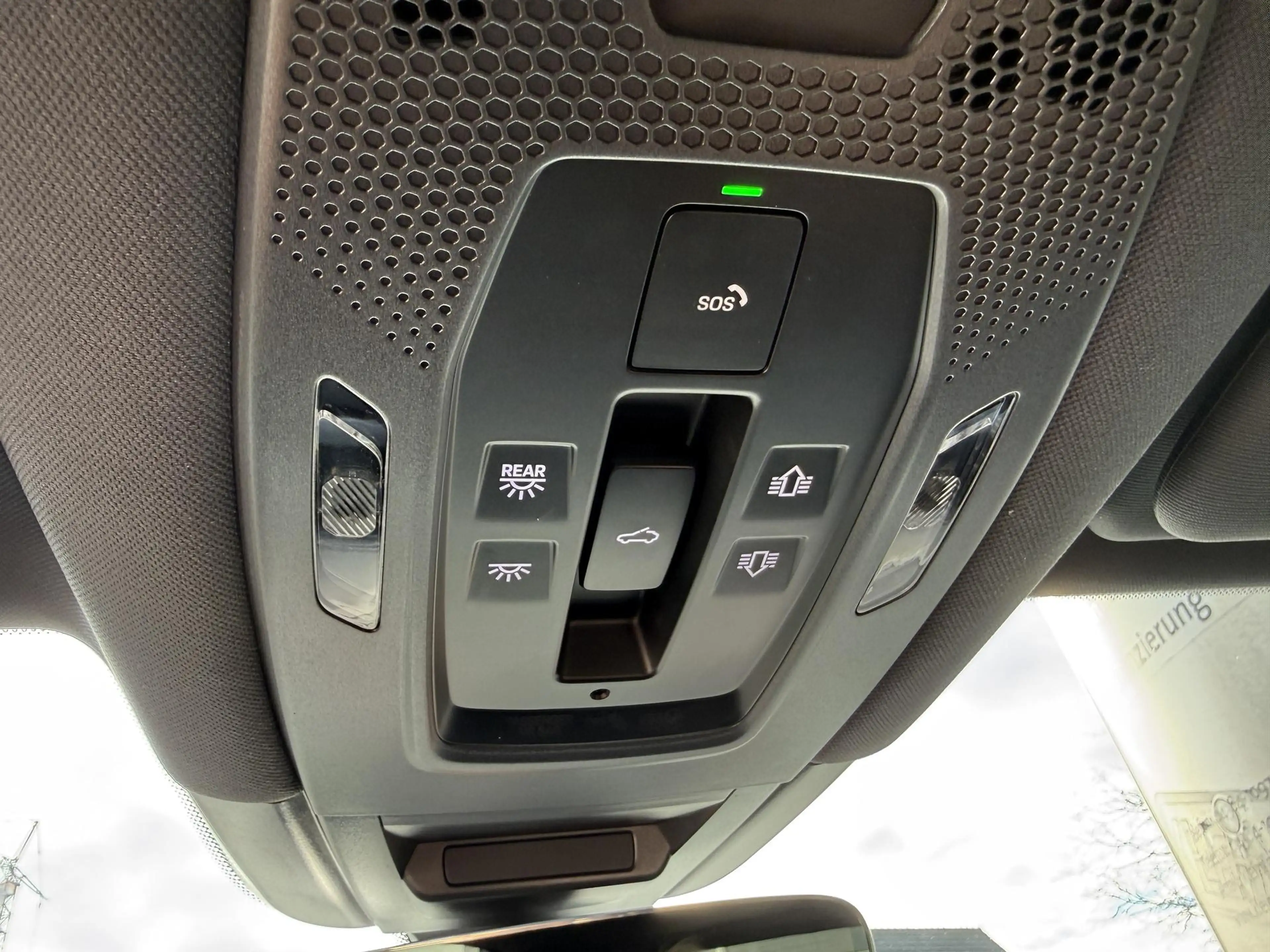Porsche Cayenne S E-Hybrid Pano/AHK/Sport Chrono/HUD/InnoDrive/... — photo 18