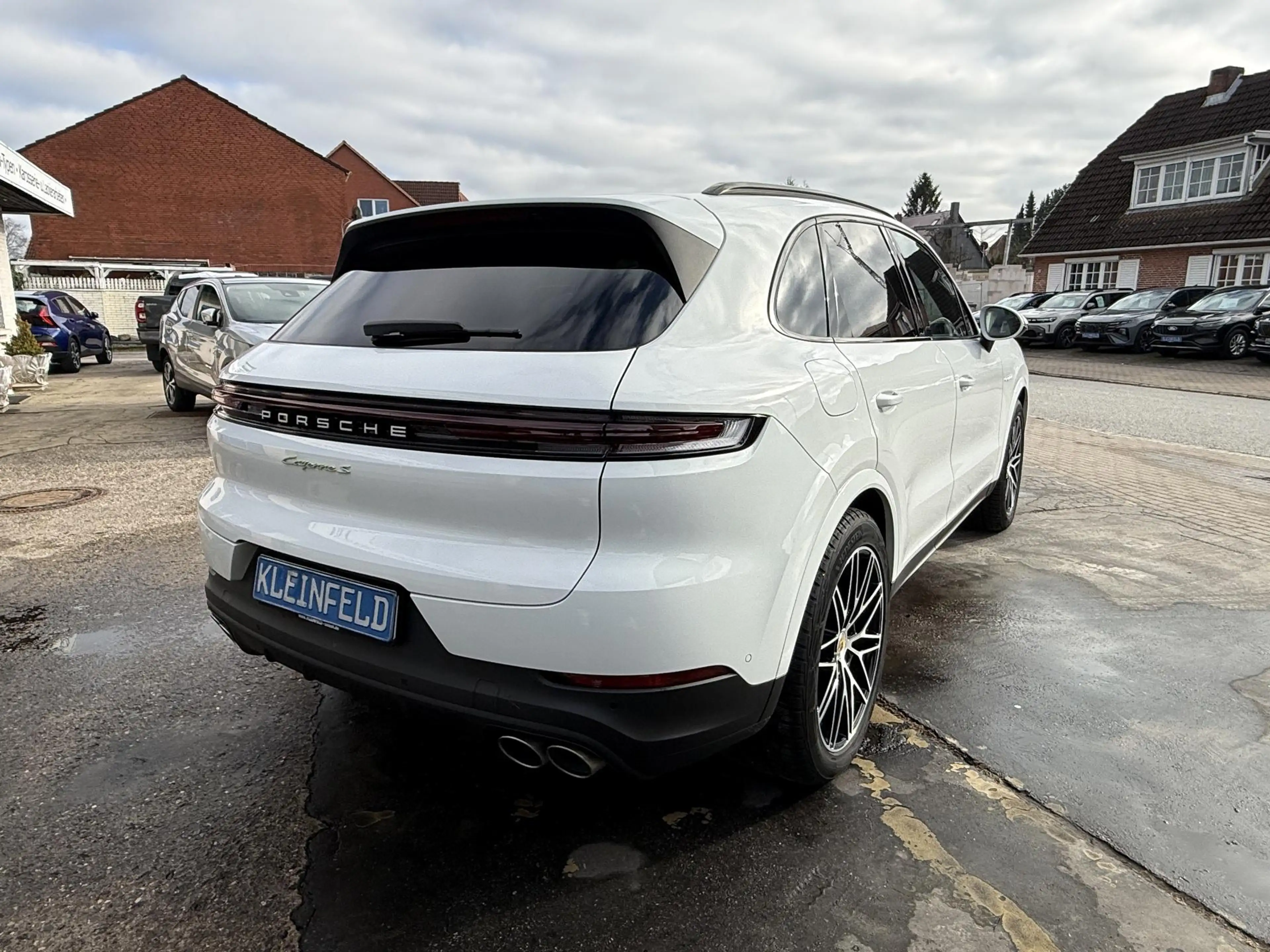 Porsche Cayenne S E-Hybrid Pano/AHK/Sport Chrono/HUD/InnoDrive/... — photo 5