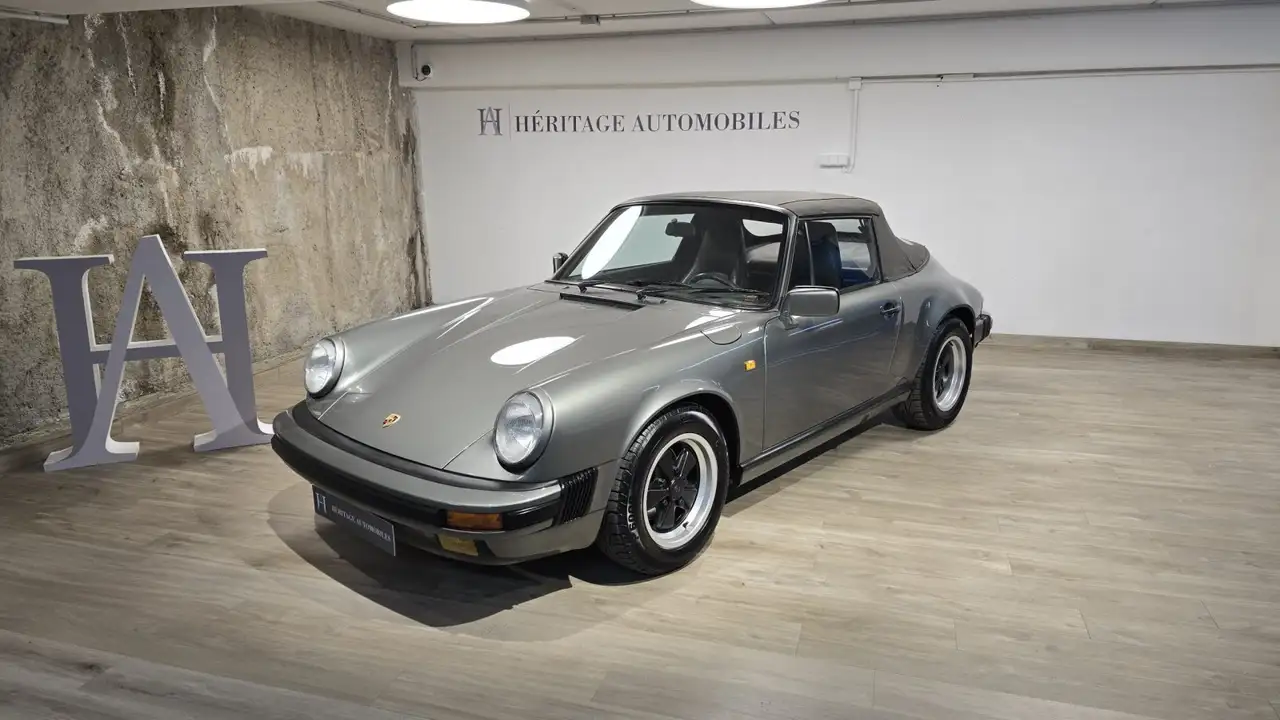 Porsche 911 Carrera 3.2 Cabriolet G50, foto 2