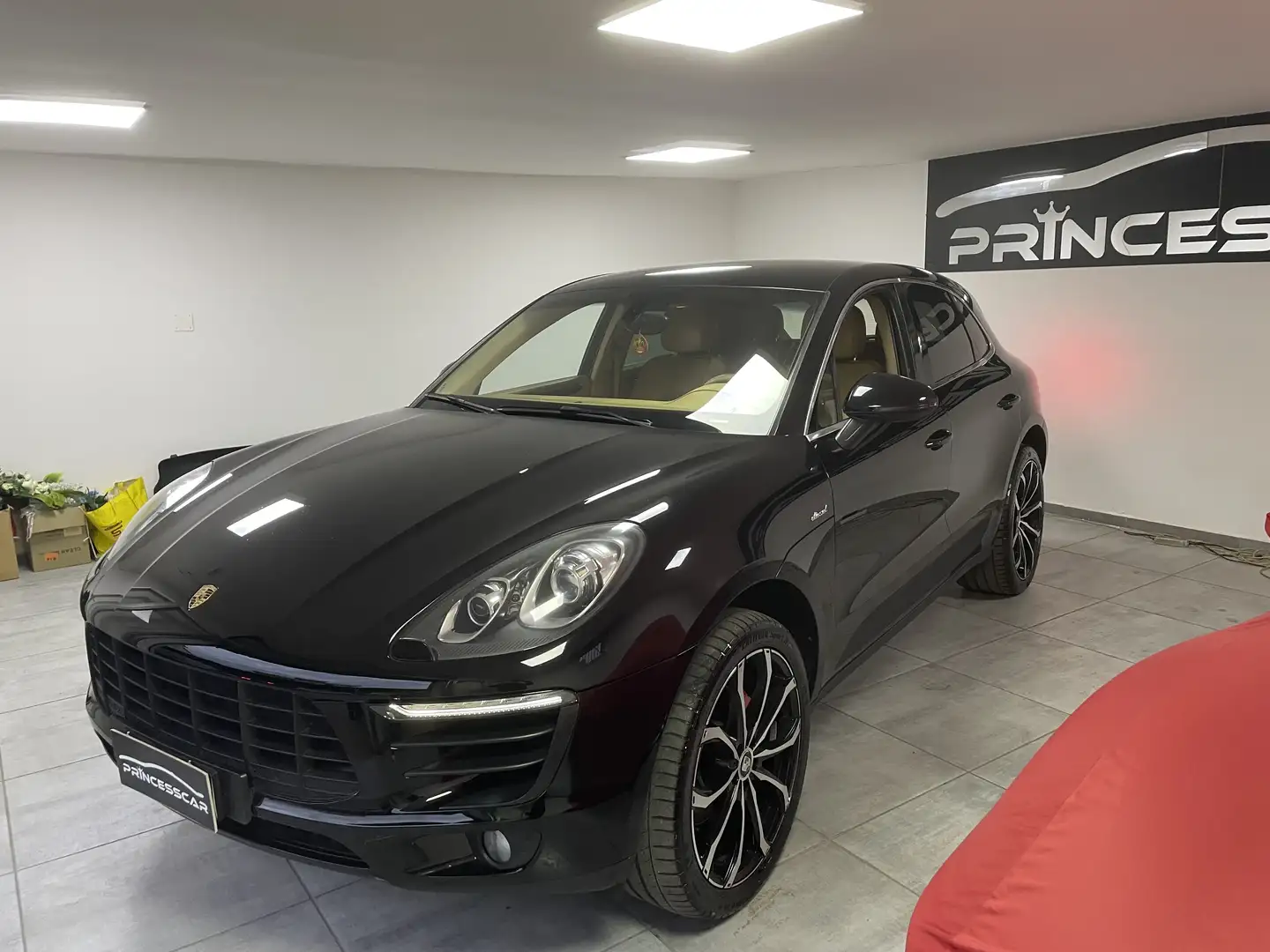 Porsche Macan - 2