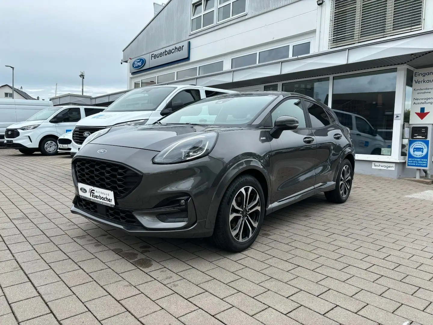 Ford Puma ST-Line Grau - 1