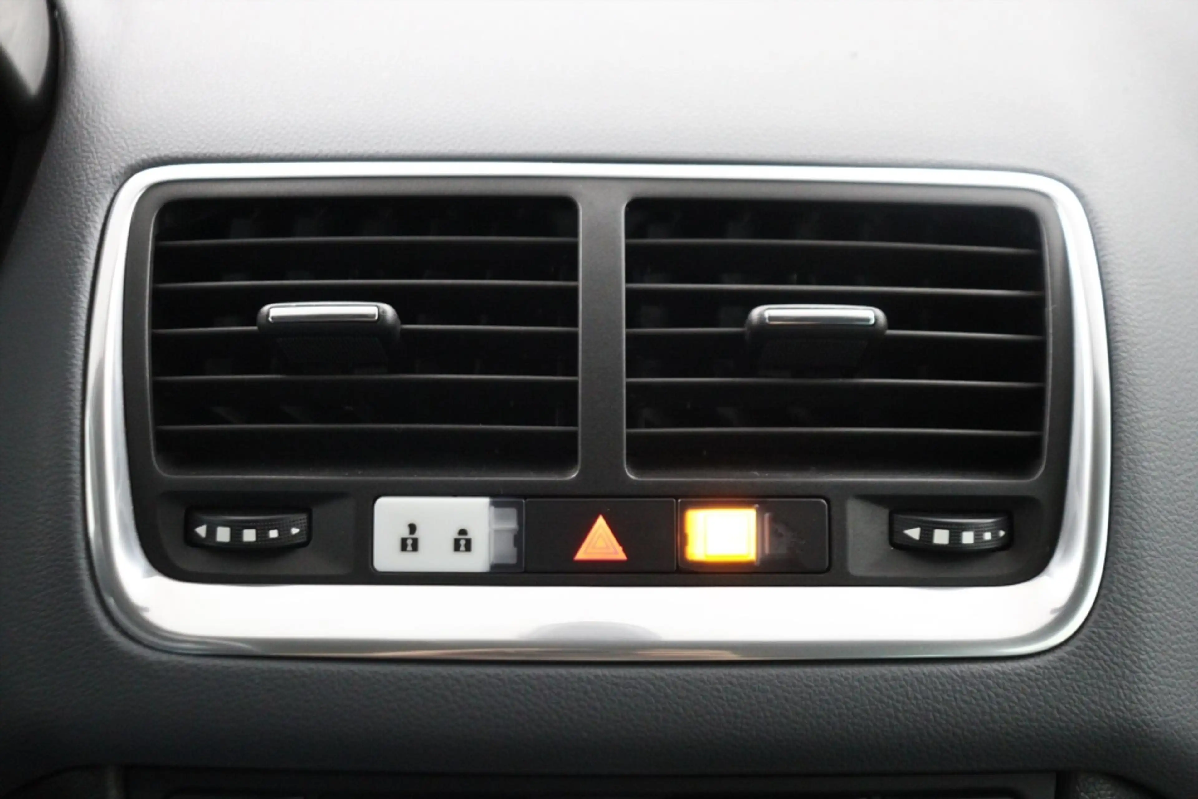 Opel Meriva 1.4 TURBO COSMO 120PK ECC/CRUISE/PARK.SENS/LMV/MIS — photo 31