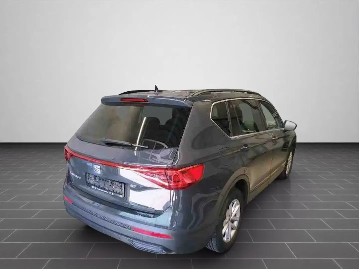SEAT Tarraco 2.0 TDI Style NAVI/PDC/LED/Klima uvm. Grau - 2