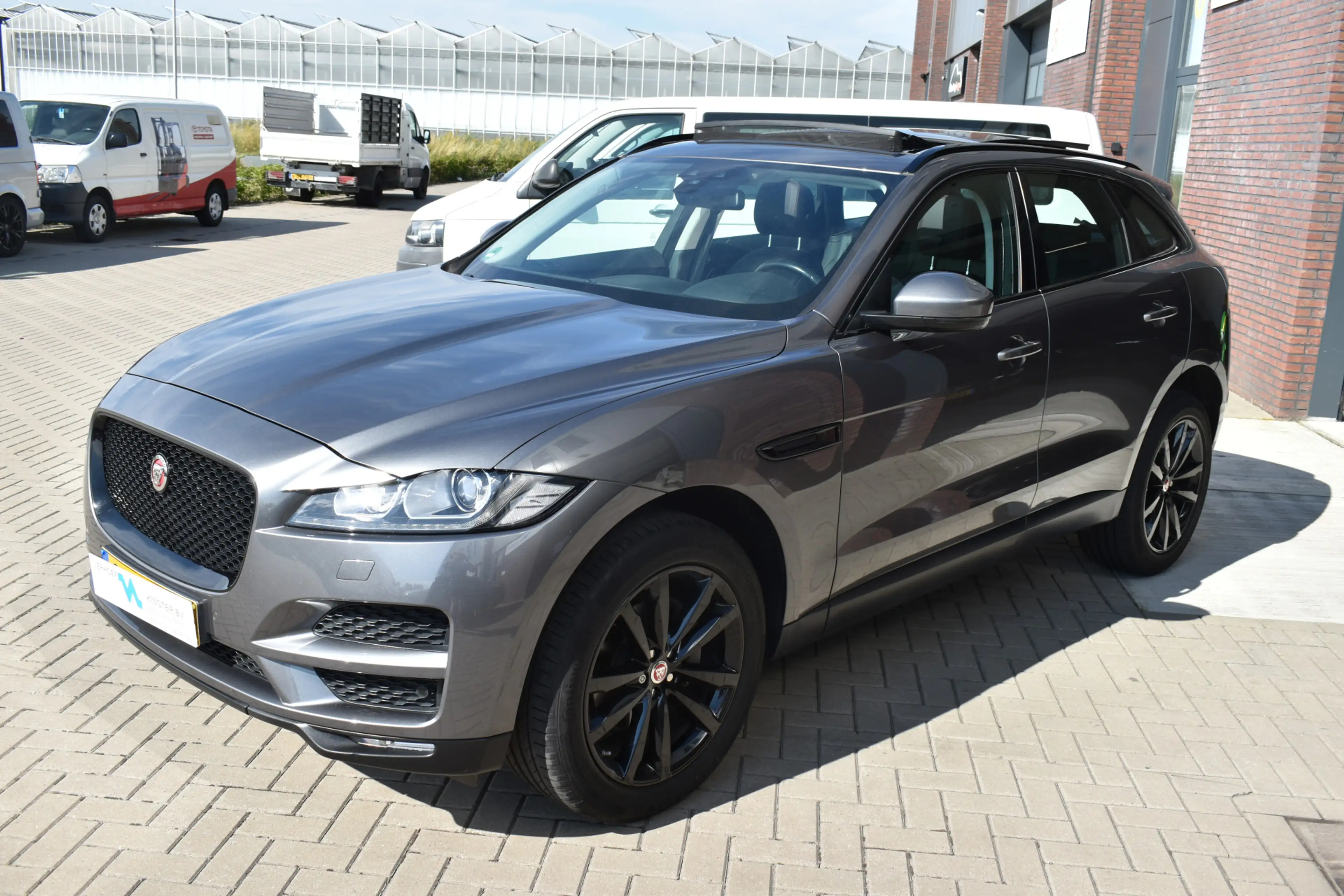 Jaguar F-Pace 2.0 Portfolio AWD 20d — photo 5