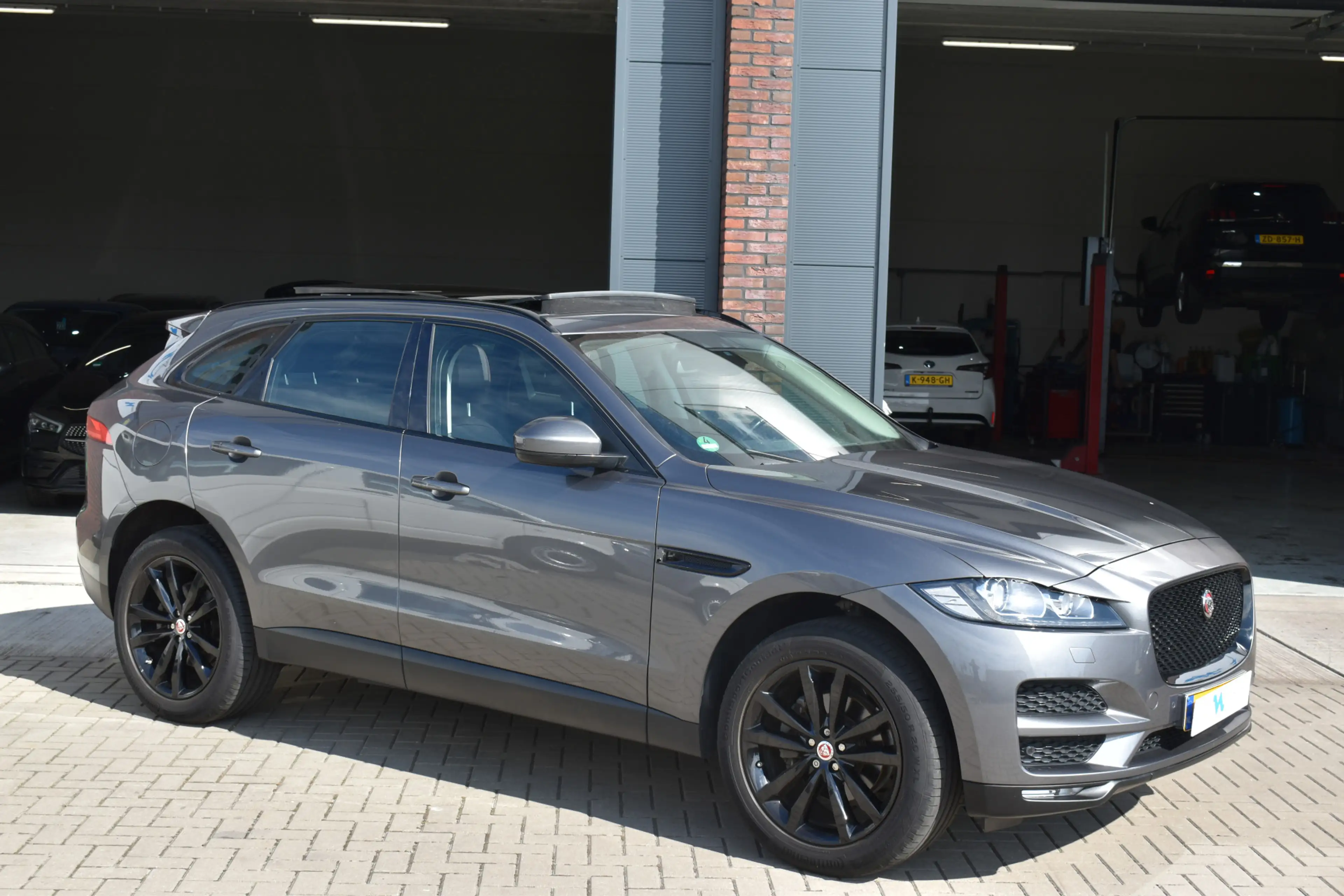 Jaguar F-Pace 2.0 Portfolio AWD 20d