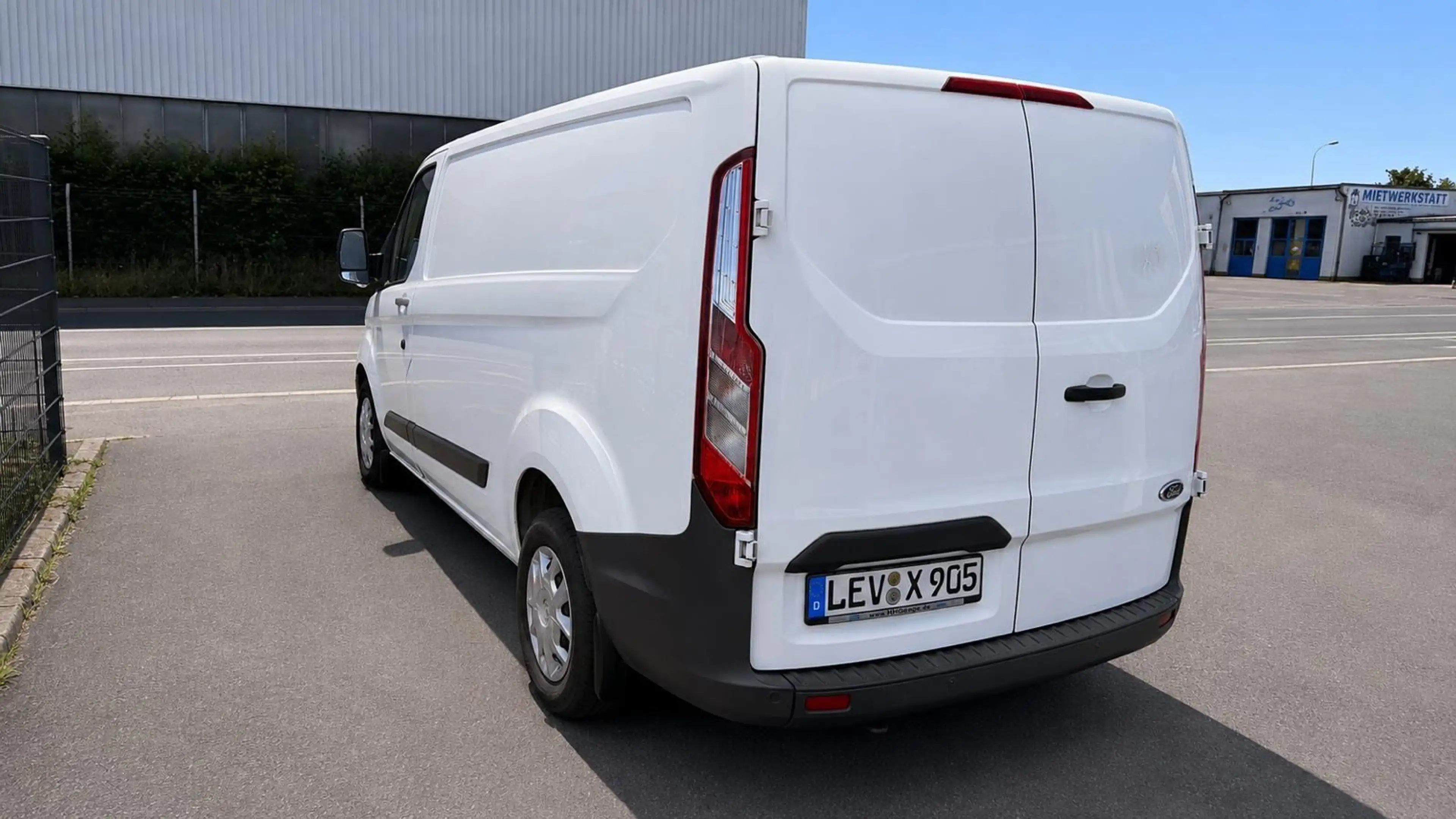 Ford Transit Custom Kasten 270 L1 Trend — photo 4