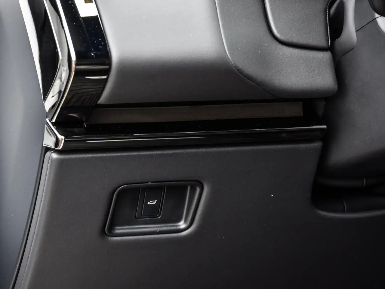 Land Rover Range Rover Sport 2026 — фото 25