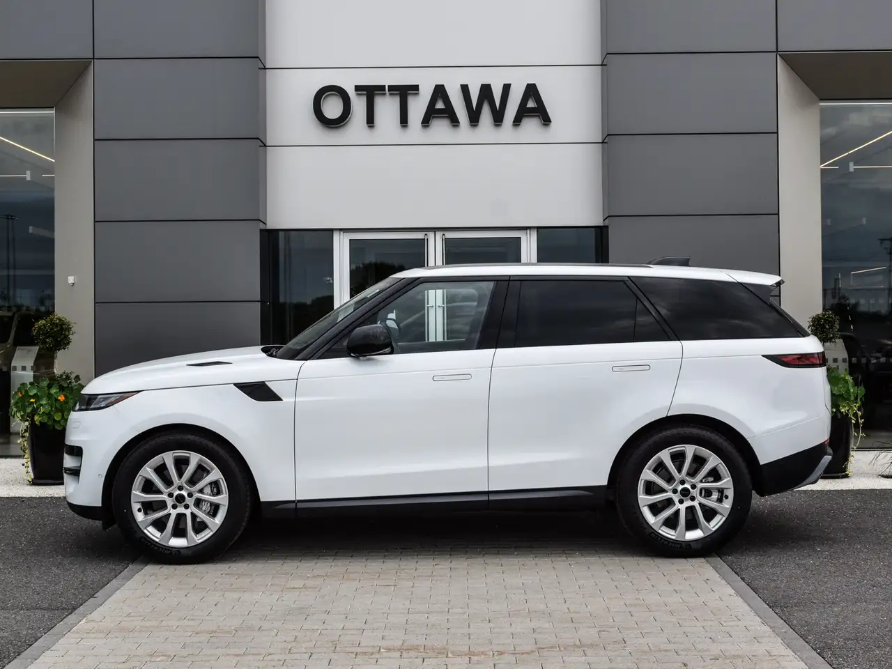 Land Rover Range Rover Sport 2026