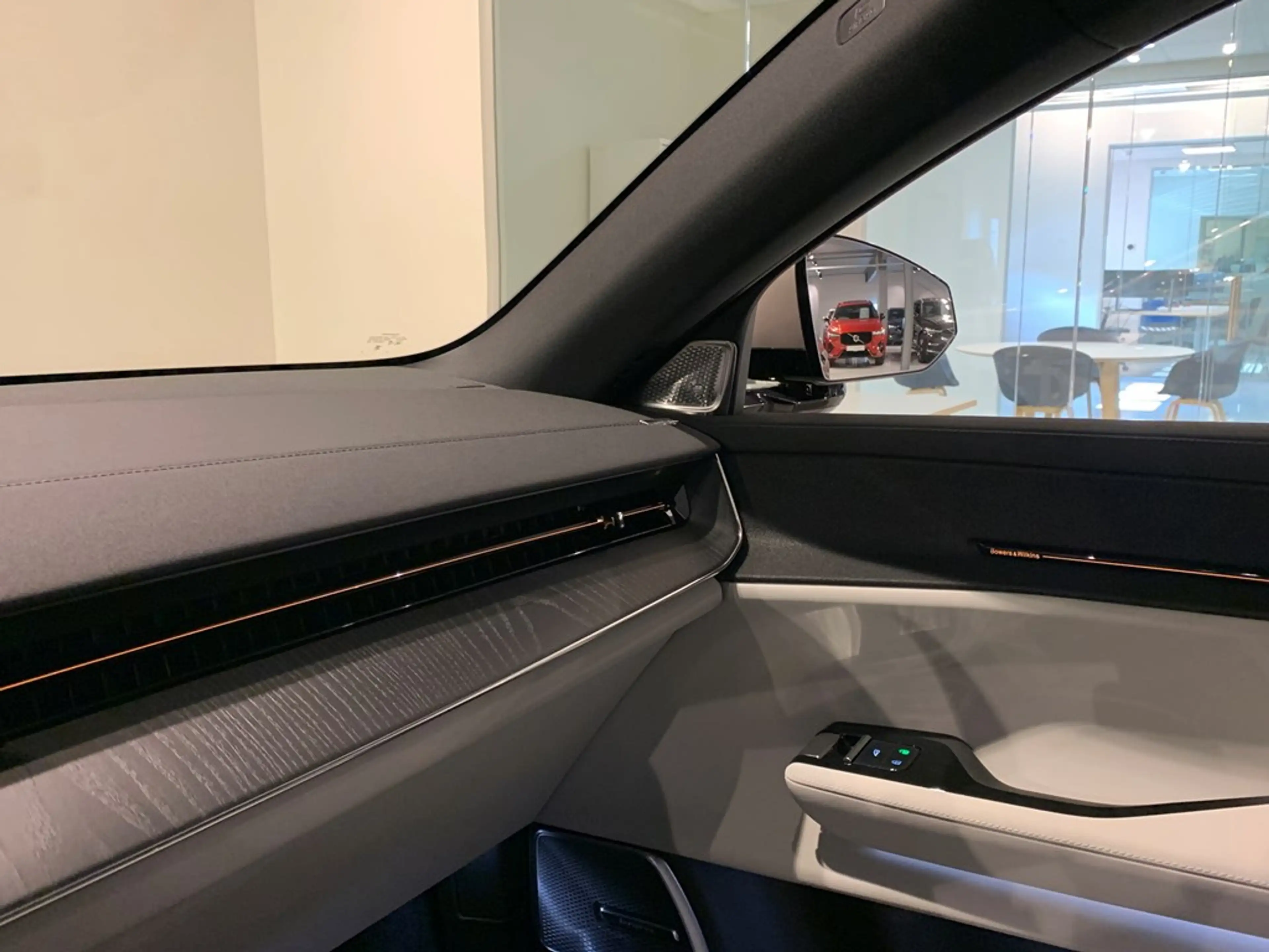 Polestar 3 Long range dual motor + luchtvering + massage + Bo — photo 10