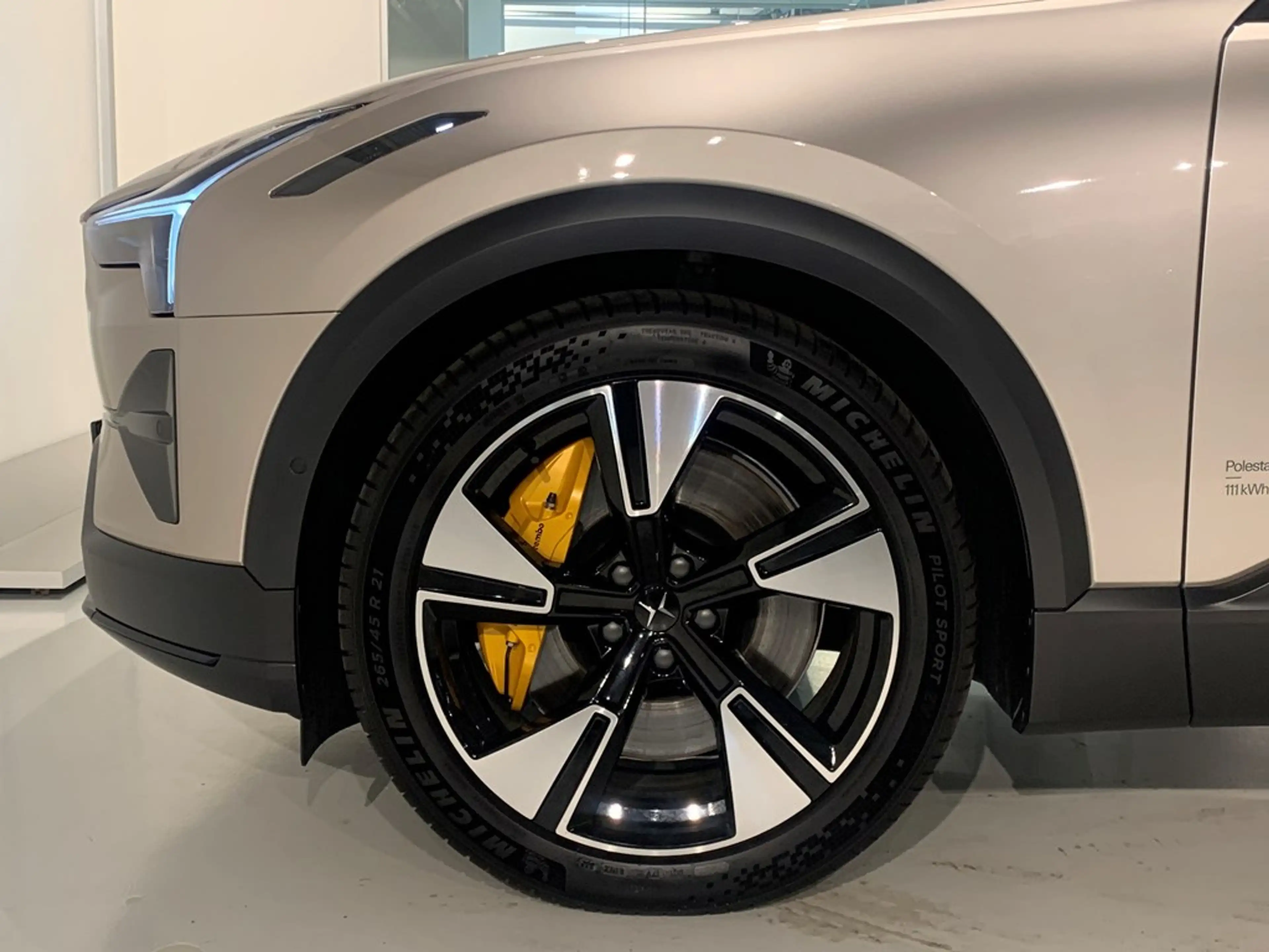 Polestar 3 Long range dual motor + luchtvering + massage + Bo — photo 3
