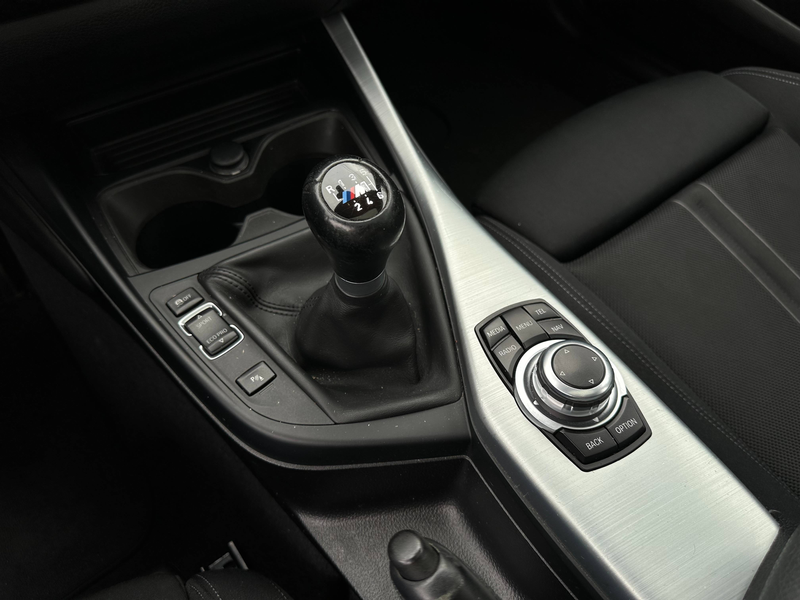 BMW 118 GARANTIE 12M - 3a — photo 11