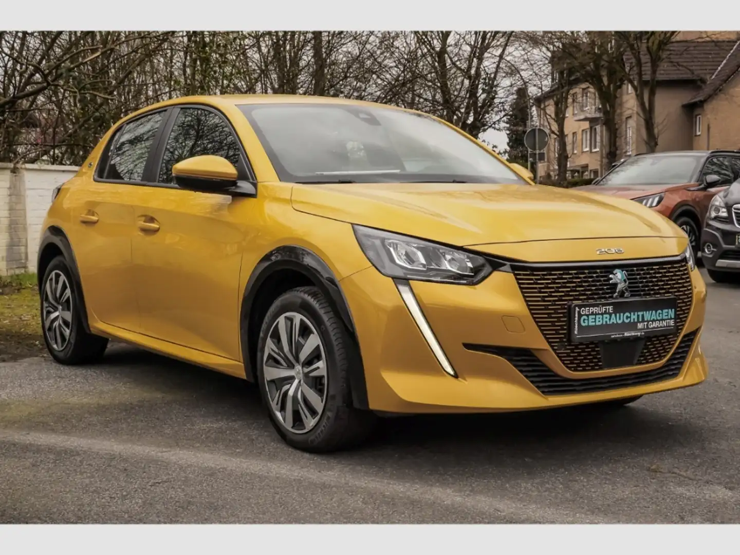 Peugeot 208 -e Active LED PDC SHZ Temp. AppleCar Gelb - 2