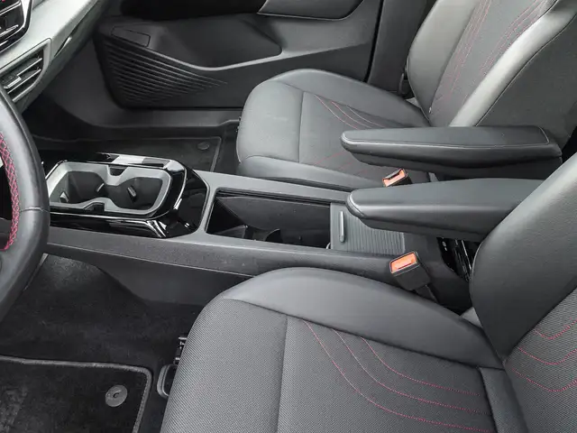 Volkswagen Id.5 view 15