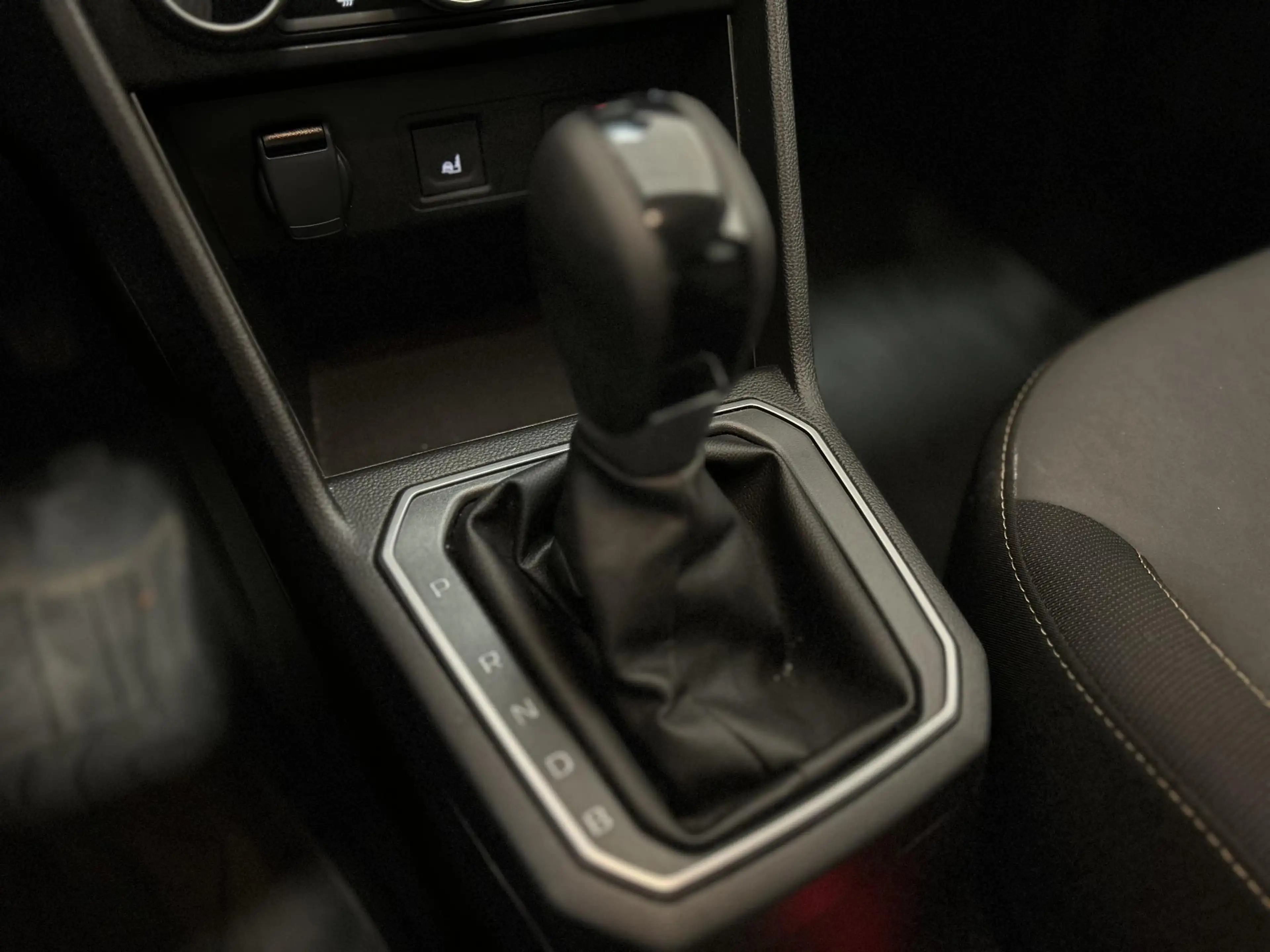 Dacia Jogger 1.6 Hybrid 140 Extreme 7p. | Climate control | Cam — photo 25