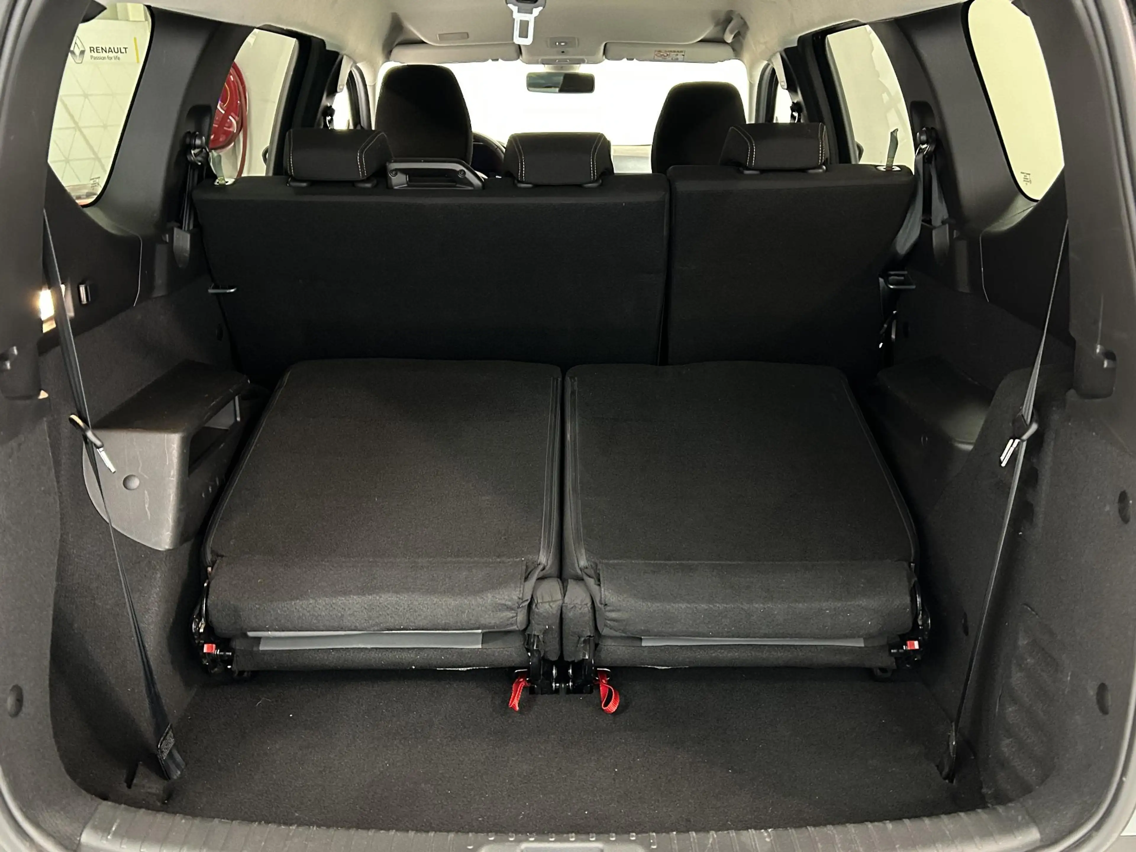 Dacia Jogger 1.6 Hybrid 140 Extreme 7p. | Climate control | Cam — photo 32