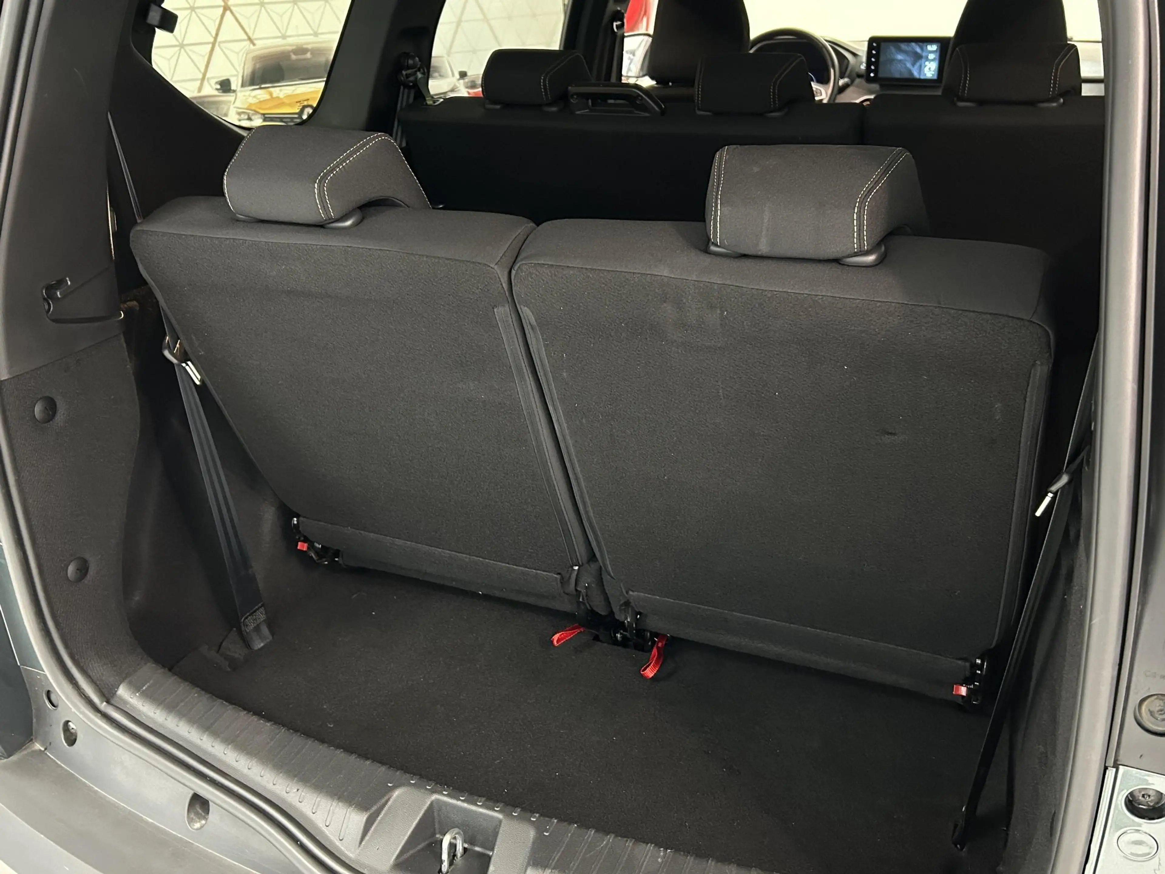 Dacia Jogger 1.6 Hybrid 140 Extreme 7p. | Climate control | Cam — photo 9