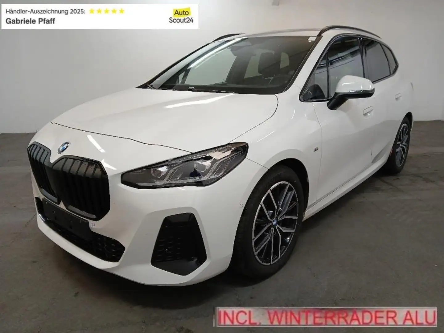 BMW 218 i Active Tourer M Sport*Panorama*Parkassist*RFK*18 Weiß - 1