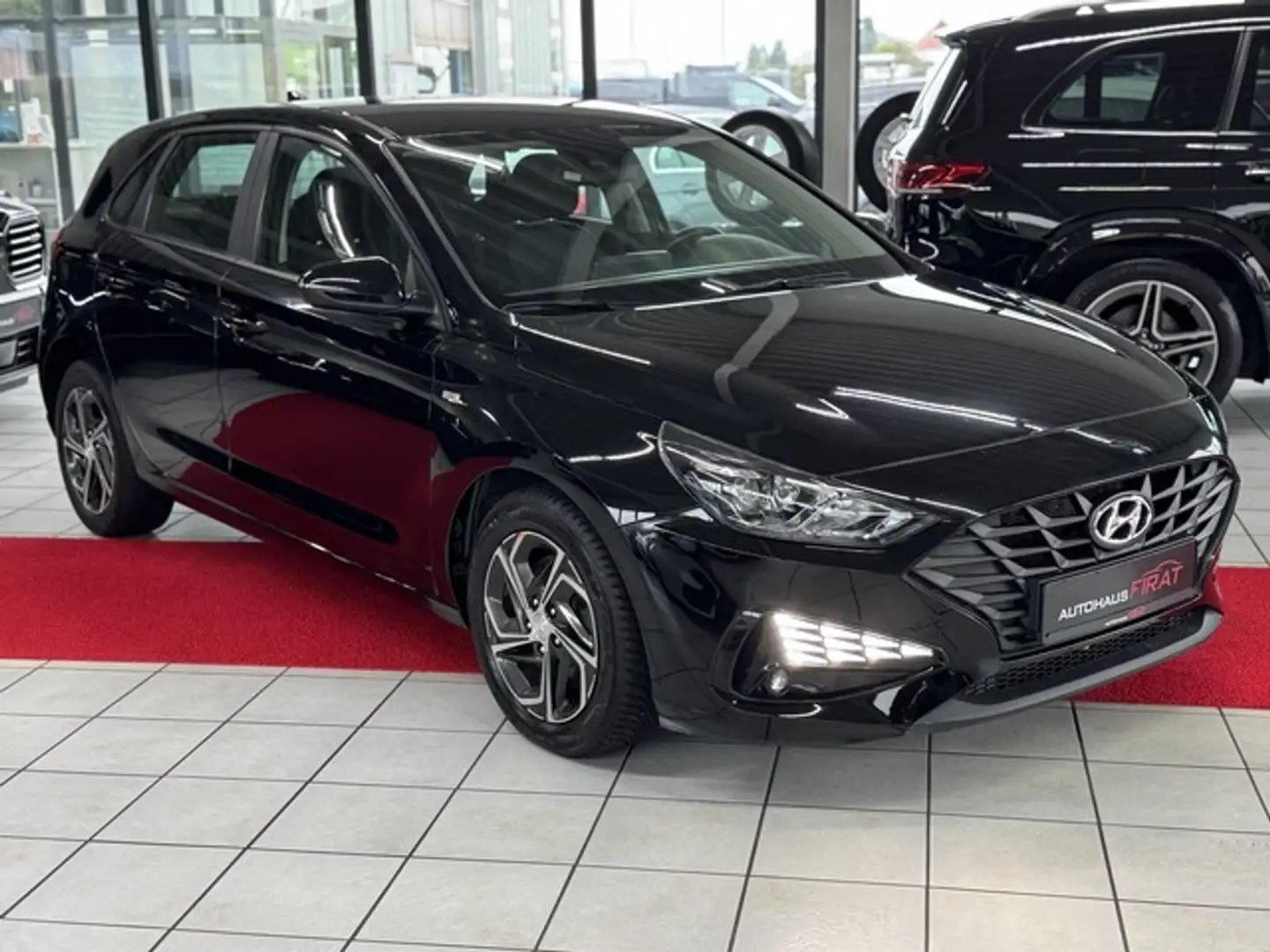 Hyundai i30 Select Mild-Hybrid Kamera Schwarz - 2