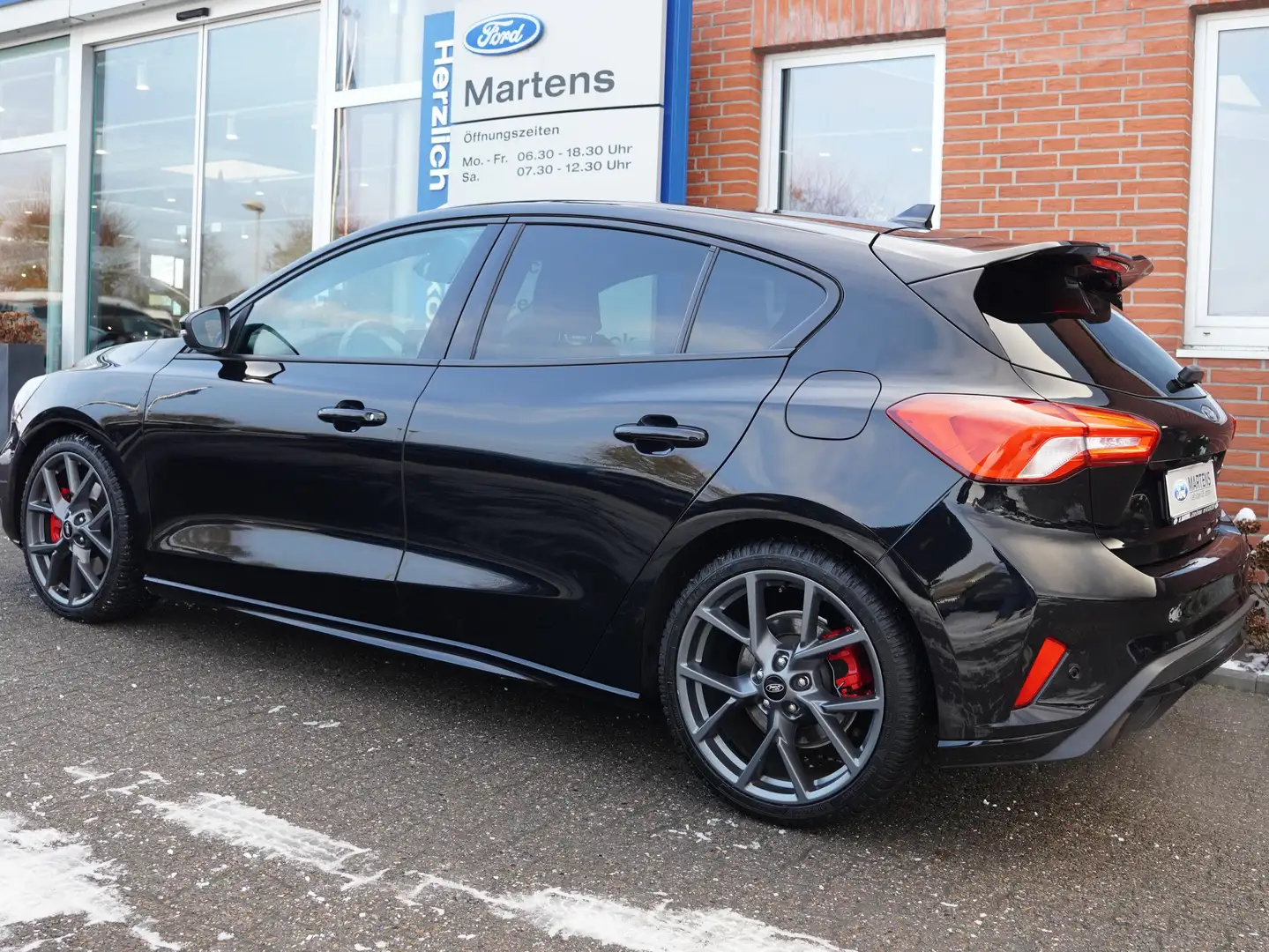 Ford Focus ST 2,3L 280PS | Styling-Paket , B&O, Winter-Paket Schwarz - 2