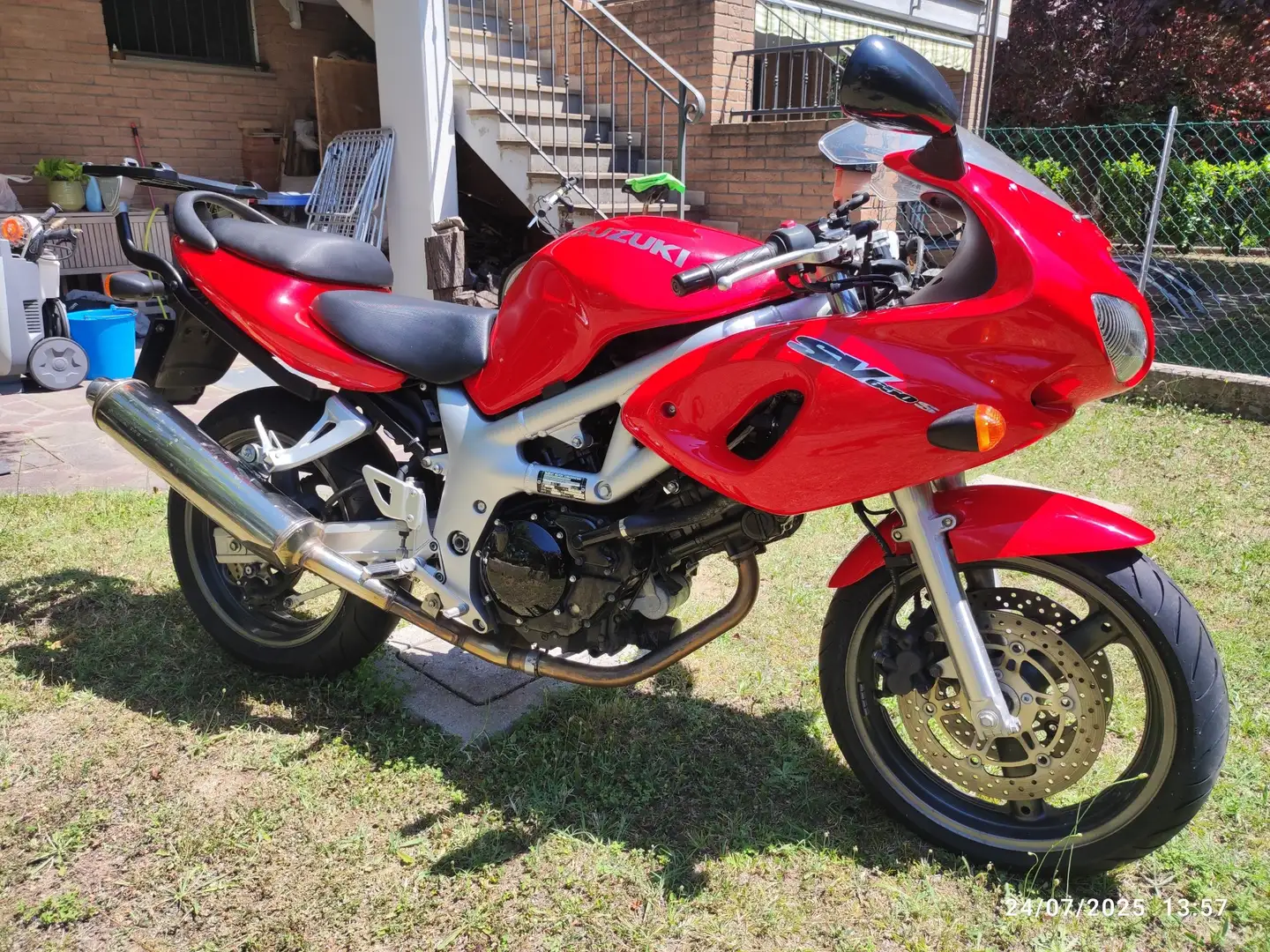 Suzuki SV 650 Bauletto Rouge - 1