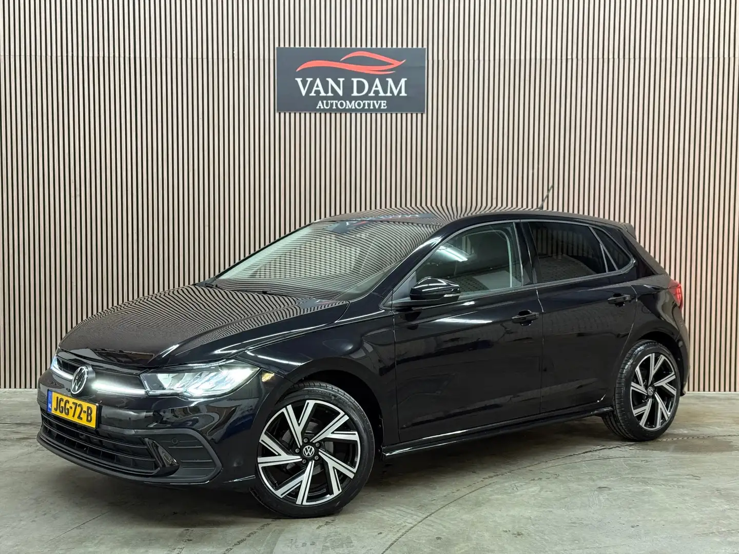 Volkswagen Polo 1.0 TSI R-Line 2023 DSG LED VIRTUAL CRUISE KEYLESS Zwart - 1