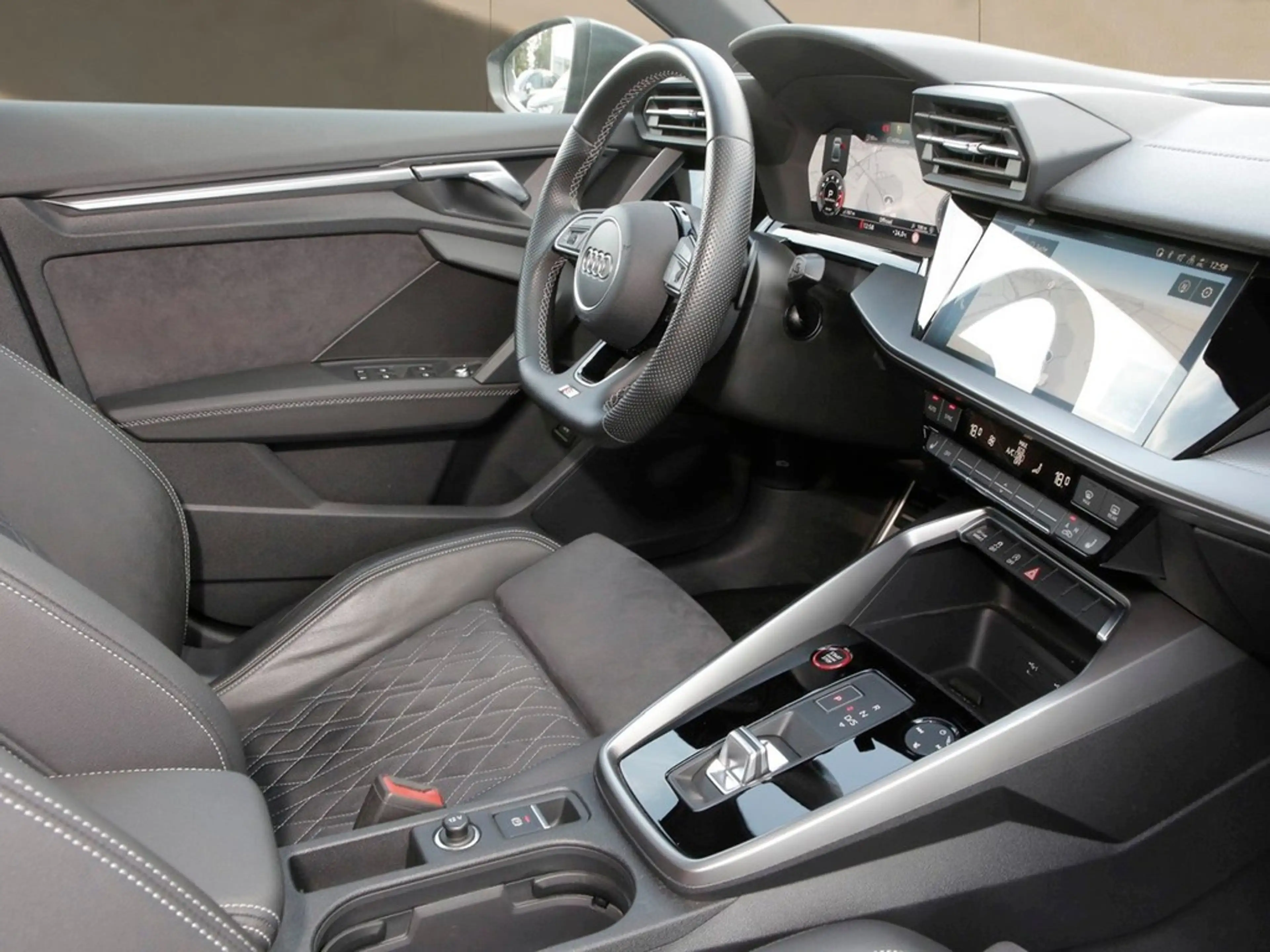 Audi S3 Lim. 2.0 TFSI quattro NAVI*VIRTUAL*R-CAM*LED*SH... — photo 14