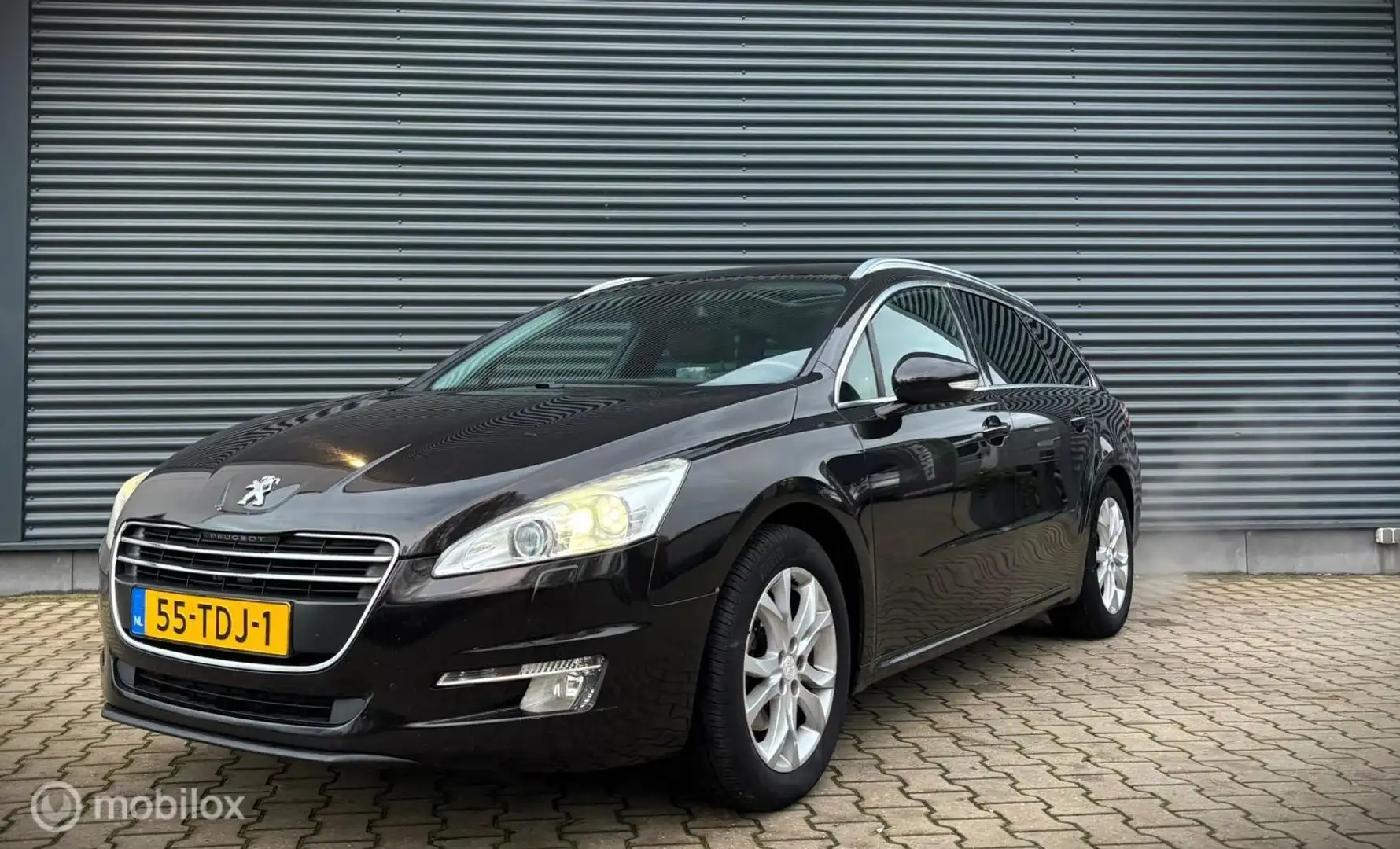Peugeot 508 SW 1.6 THP Blue Lease Executive Braun - 1