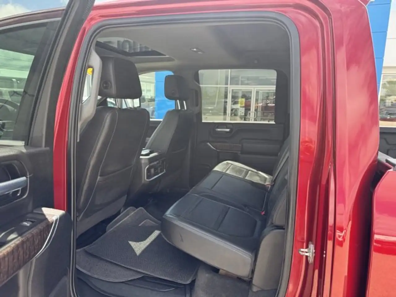 GMC Sierra 3500HD снимка GMC Sierra 3500HD
