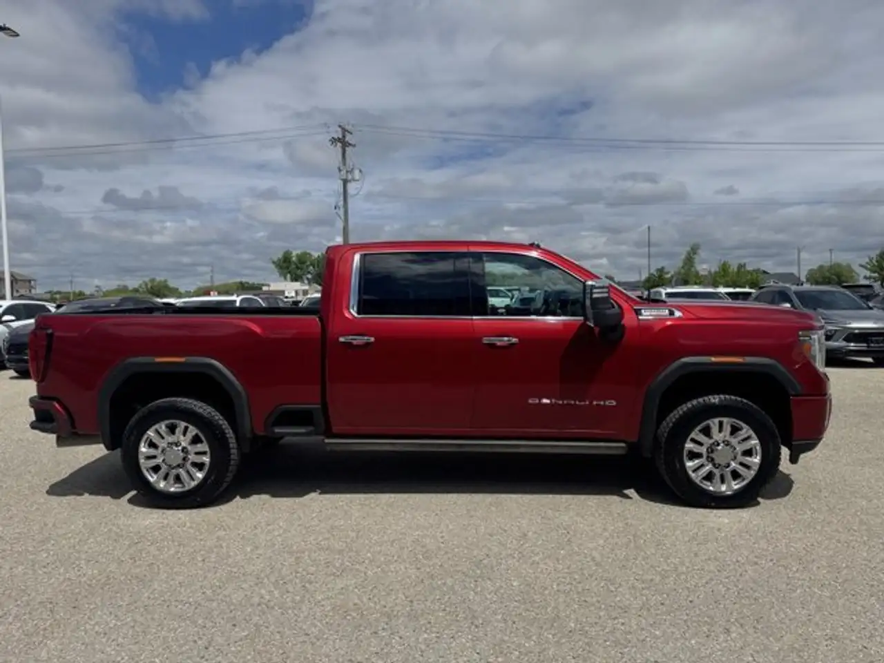 GMC Sierra 3500HD снимка GMC Sierra 3500HD
