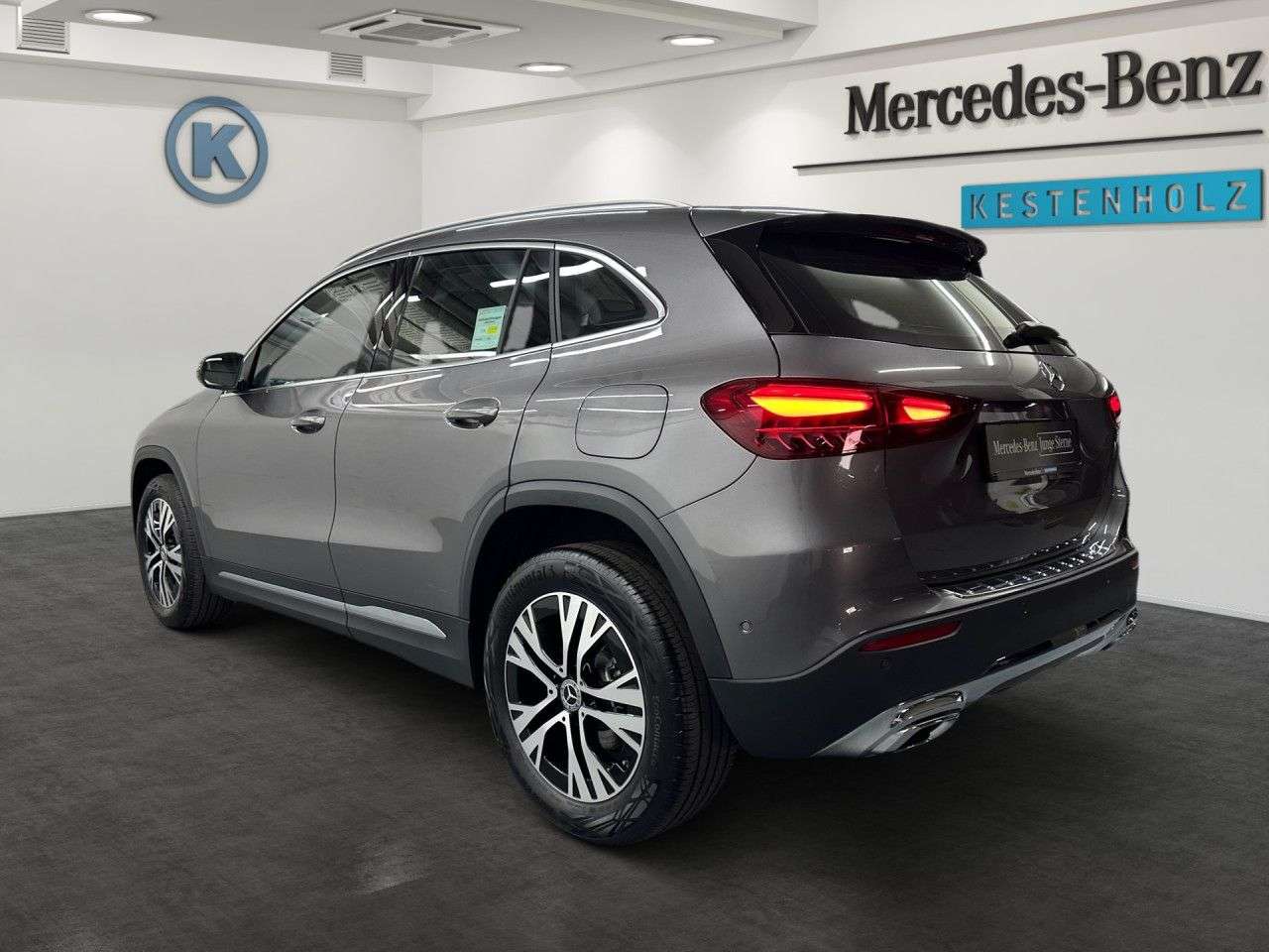 Mercedes-Benz GLA 180