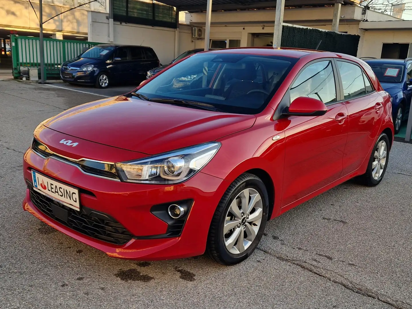 Kia Rio 1,0 TGDI GPF Silber DCT Aut. Rot - 1